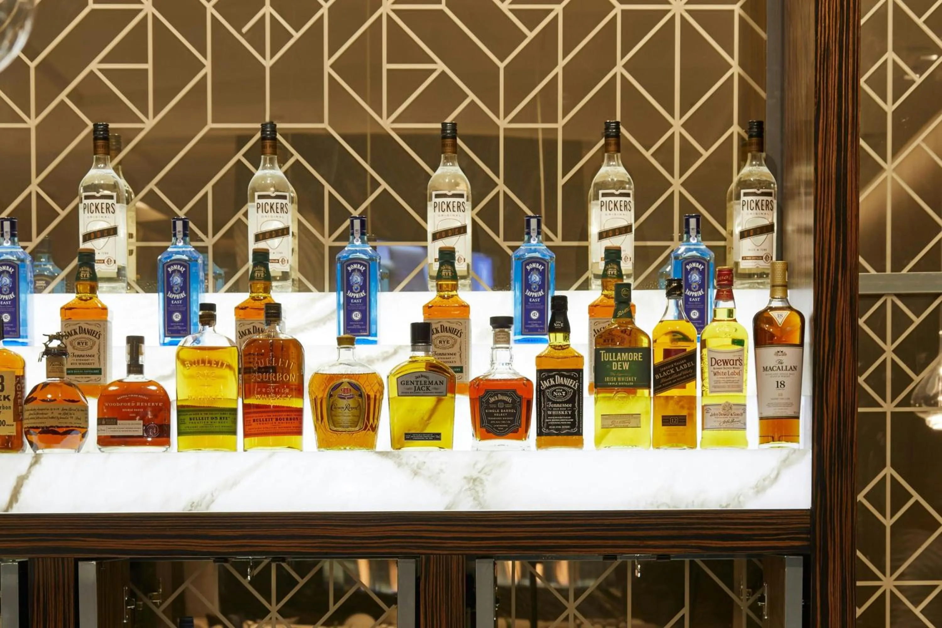 Lounge or bar in AC Hotel Nashville Downtown