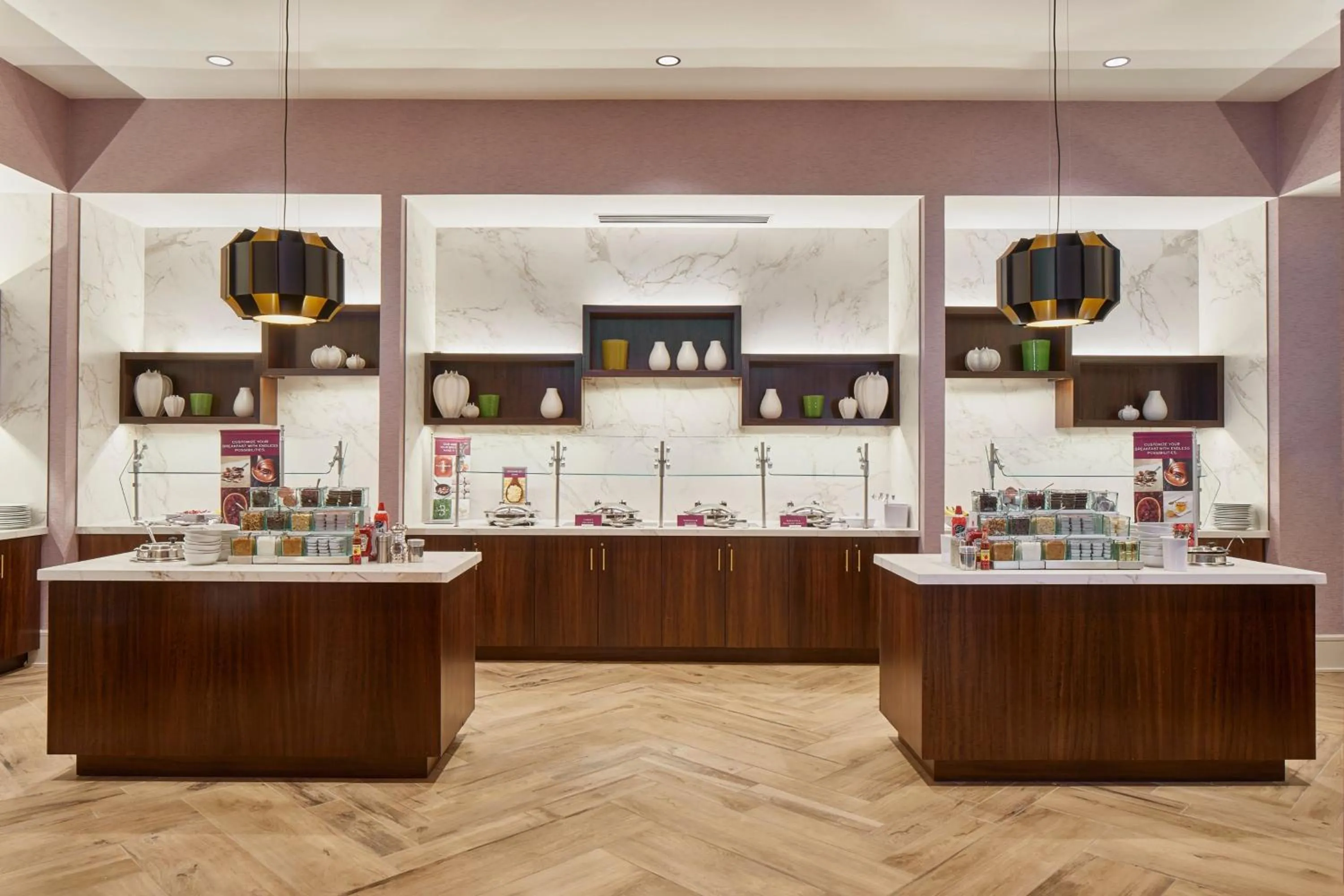 Breakfast in SpringHill Suites by Marriott Nashville Downtown/Convention Center