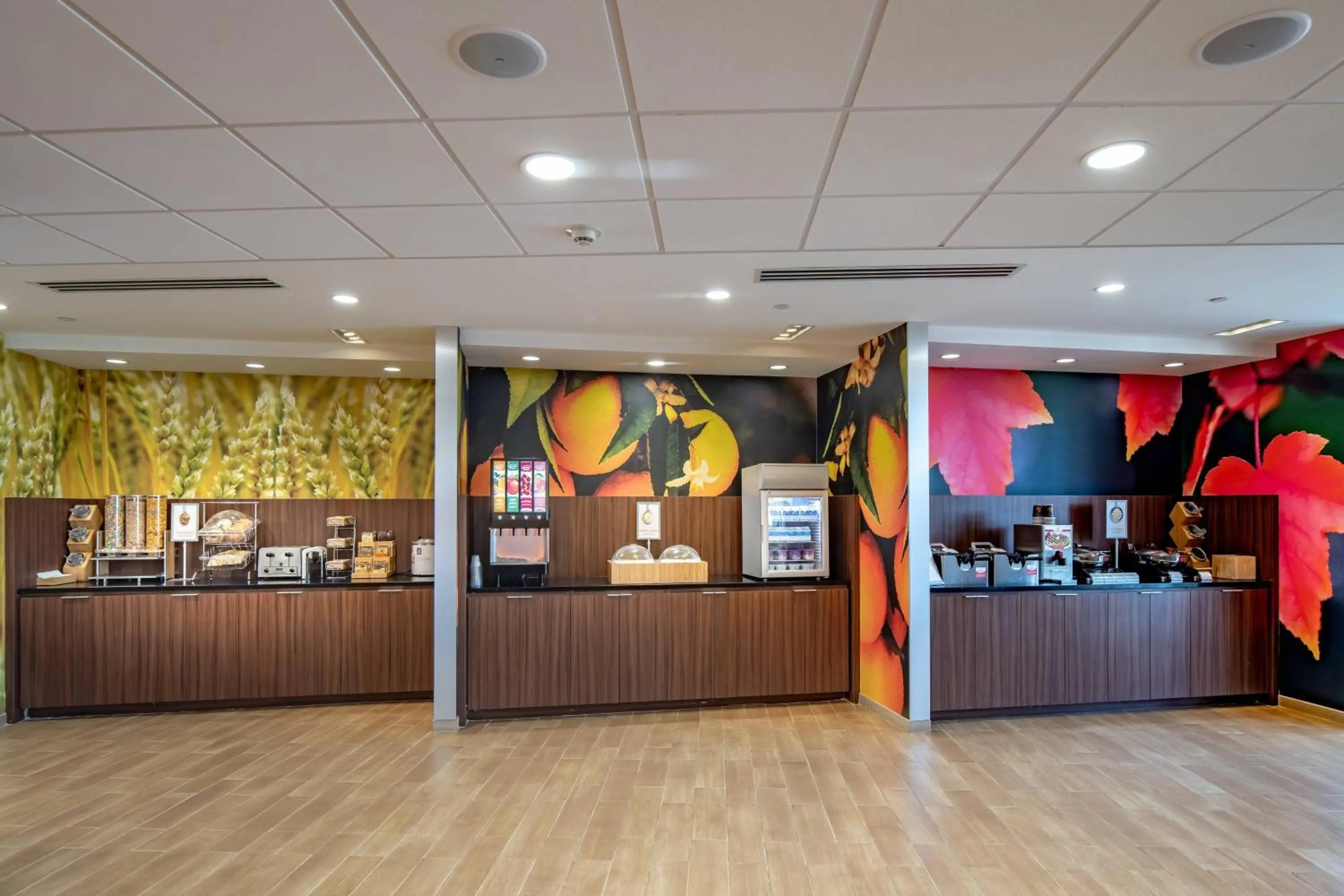 Breakfast in Fairfield Inn & Suites by Marriott Terrell