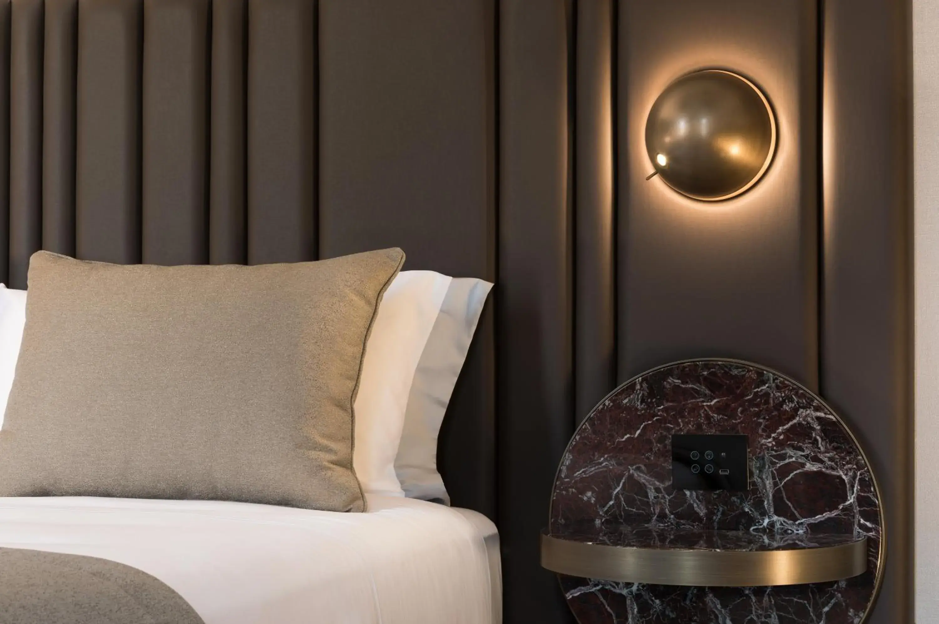 One Bedroom Junior Suite with Two Double Beds in The Pantheon Iconic Rome Hotel, Autograph Collection One Bedroom Junior Suite with Two Double Beds in The Pantheon Iconic Rome Hotel, Autograph Collection