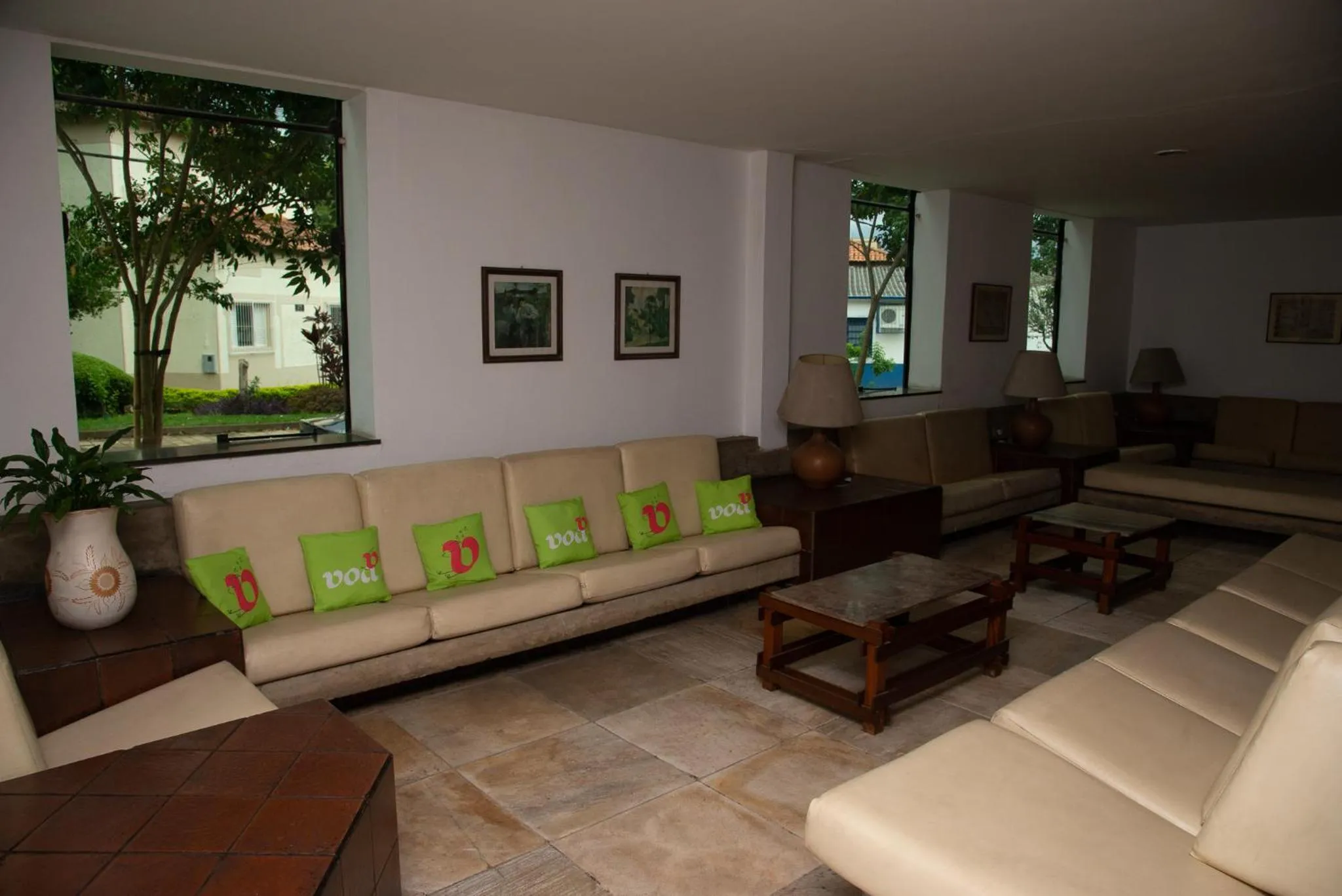 Lobby or reception in VOA Hotel União