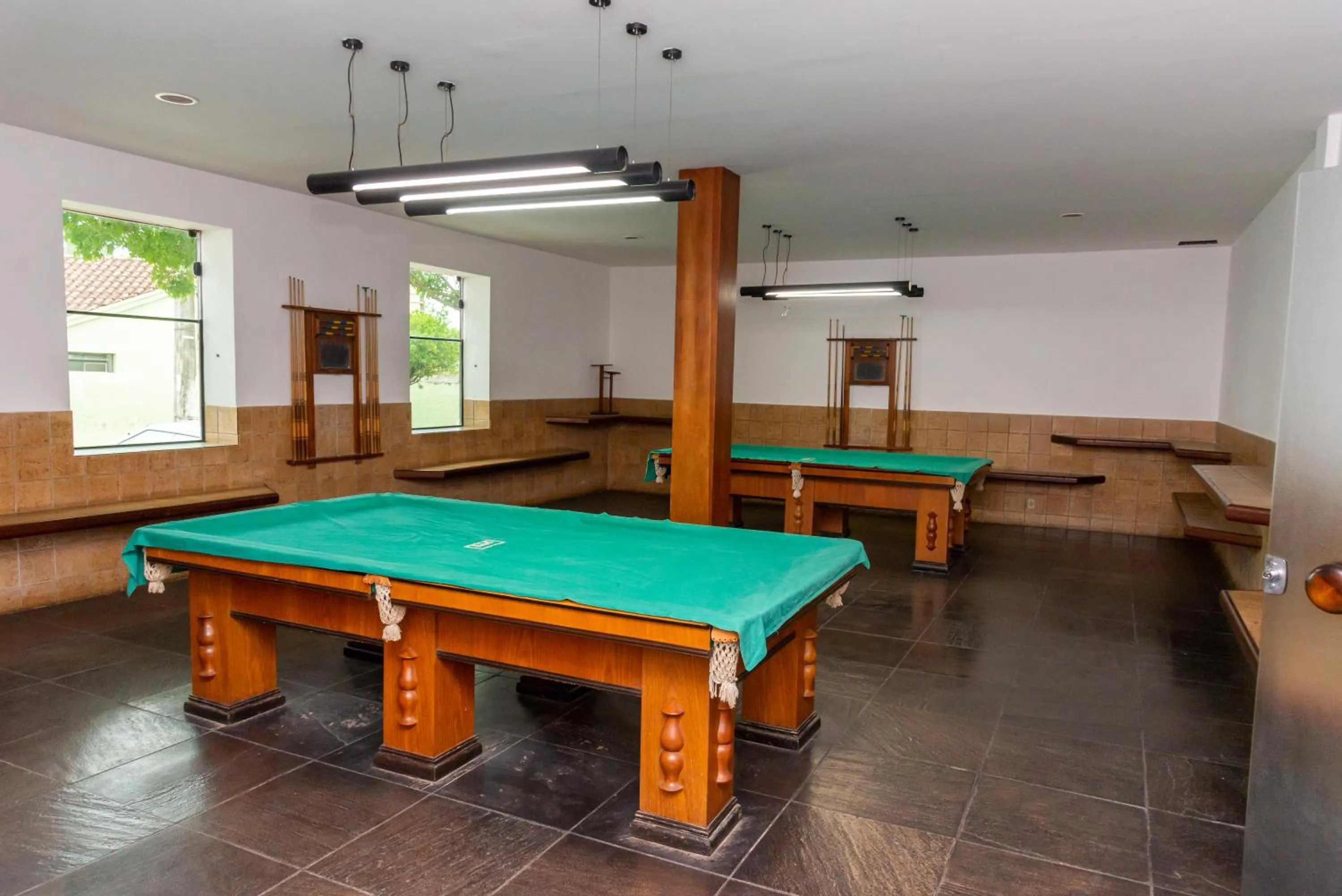 Billiard in VOA Hotel União