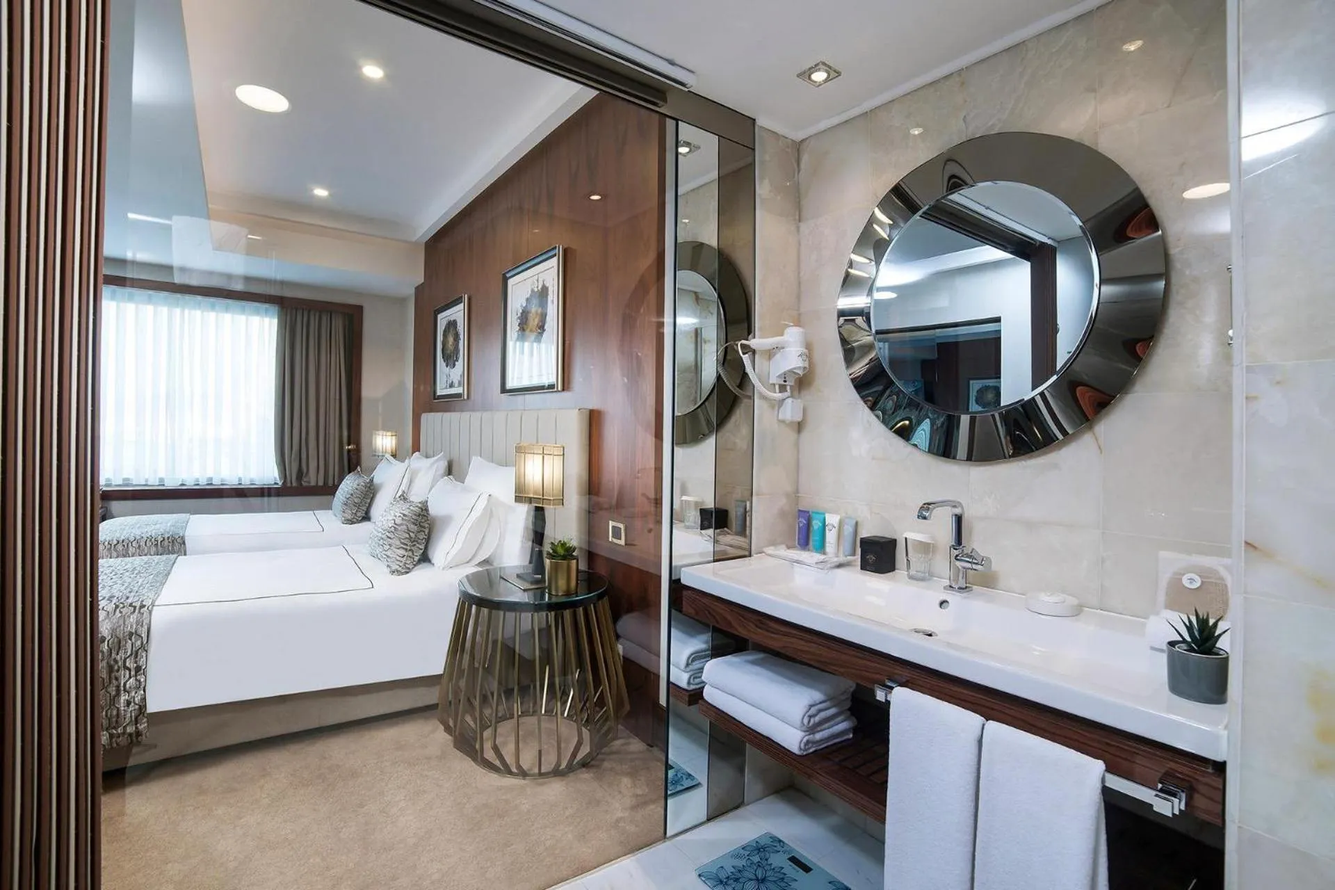 Bathroom, Bed in Vogue Hotel Supreme Istanbul