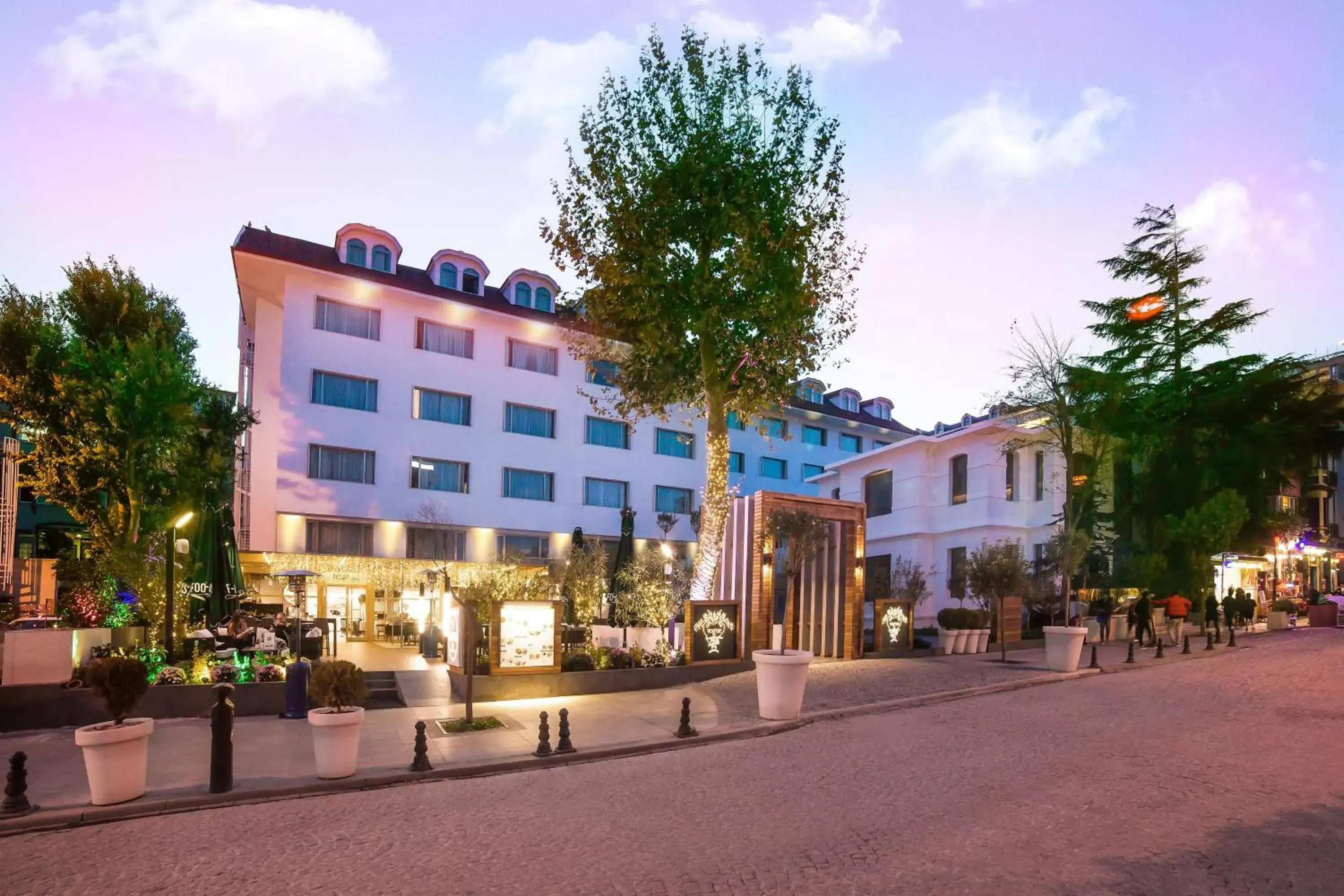 Property building in Vogue Hotel Supreme Istanbul Property building in Vogue Hotel Supreme Istanbul