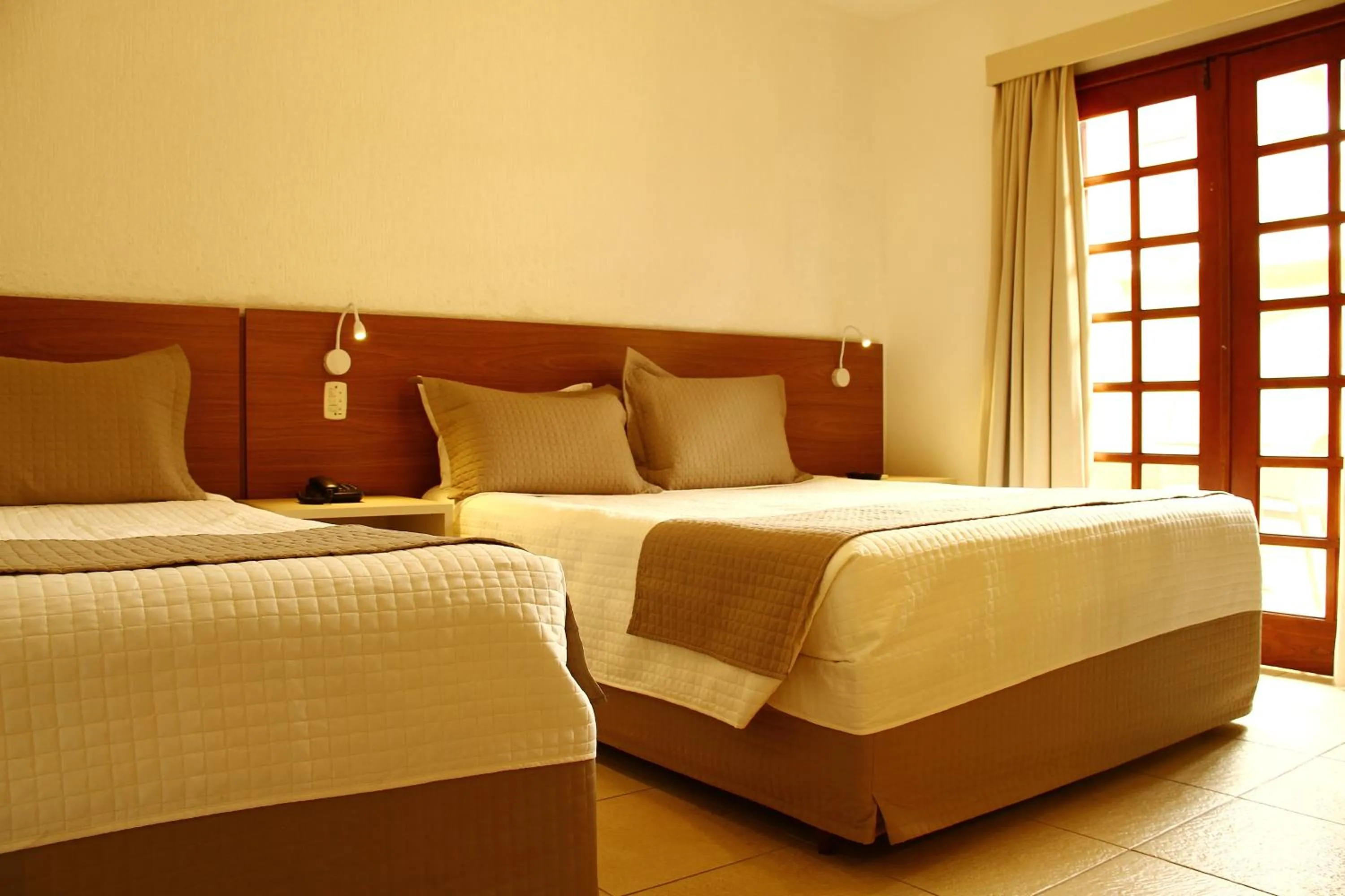 Bed in Beach Hotel Cambury