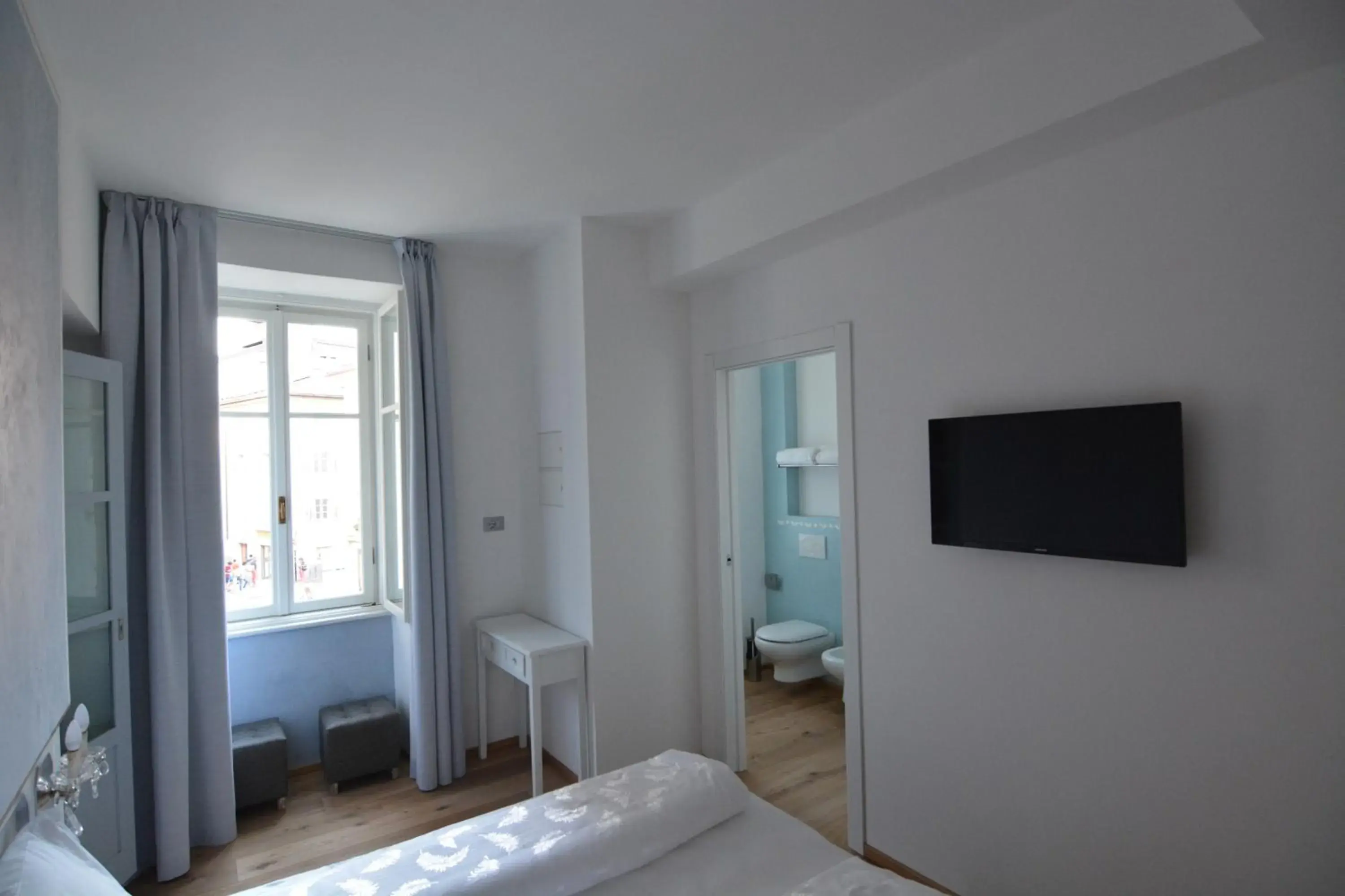 Economy Double or Twin Room - single occupancy in Torrione Trento Economy Double or Twin Room - single occupancy in Torrione Trento