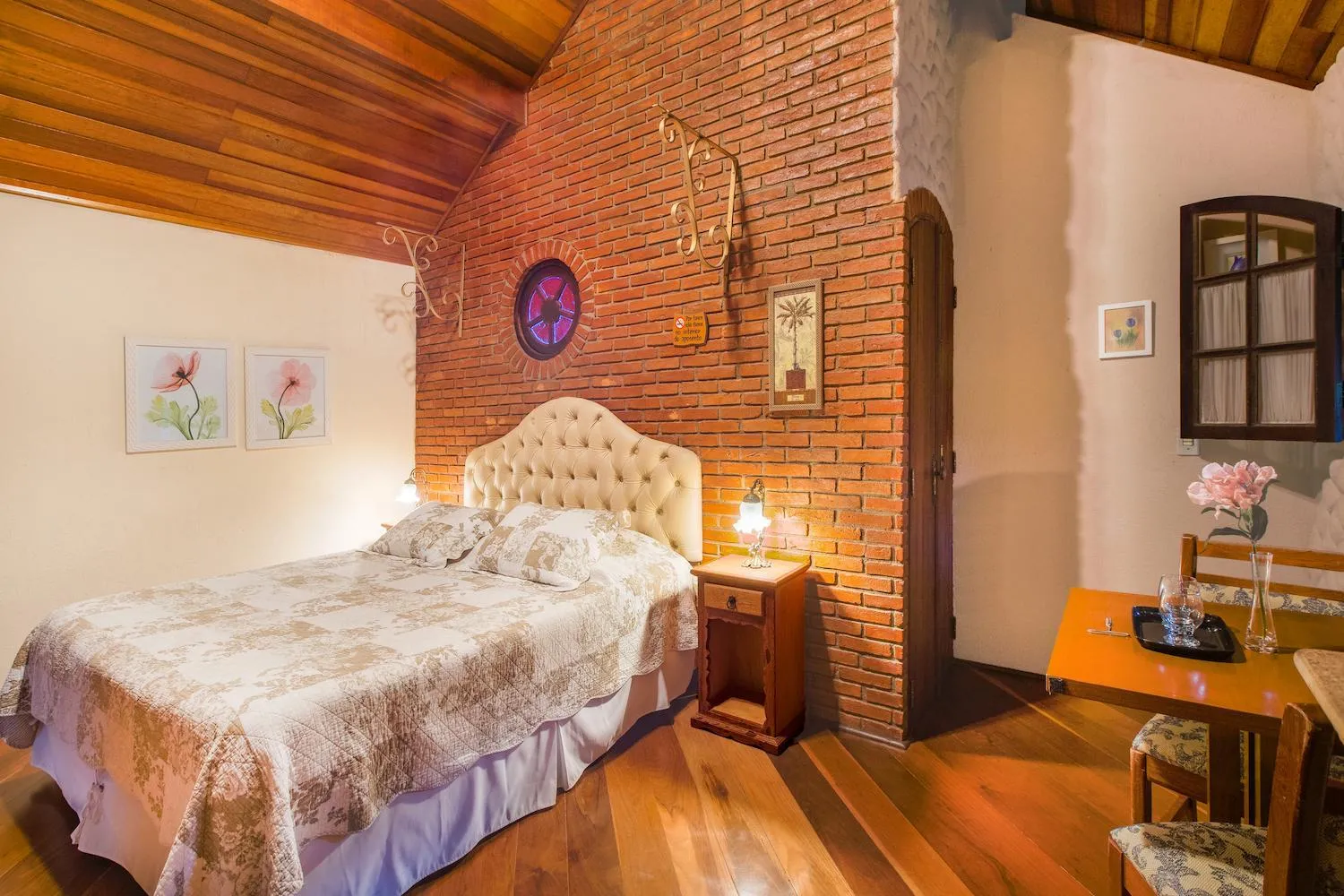 Bedroom, Bed in Estalagem Spiller