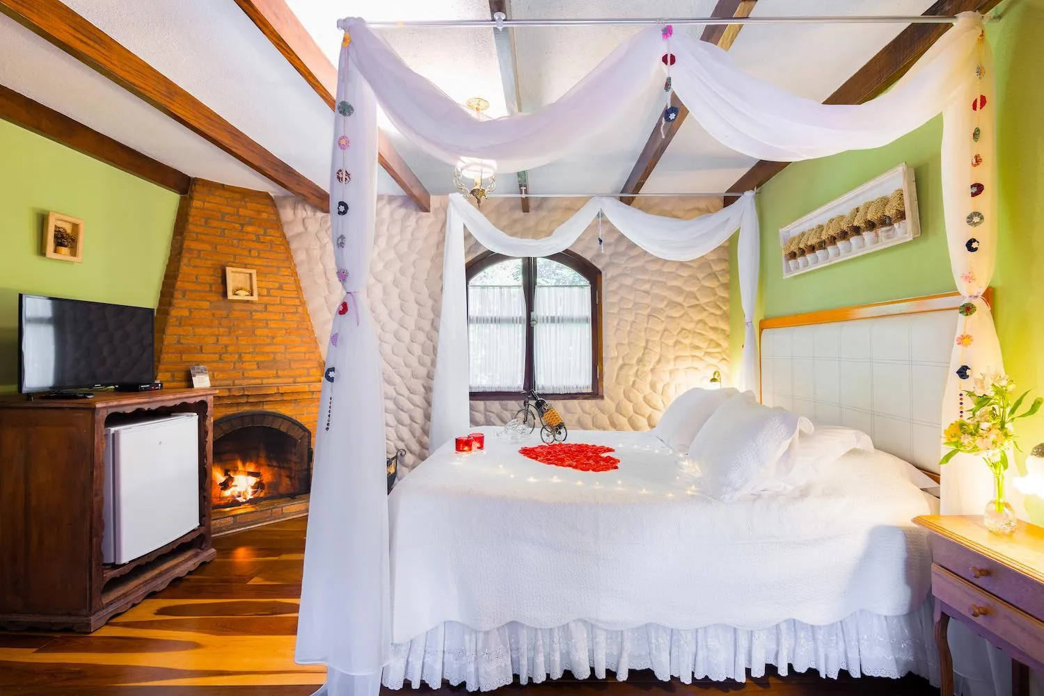 Photo of the whole room, Bed in Estalagem Spiller