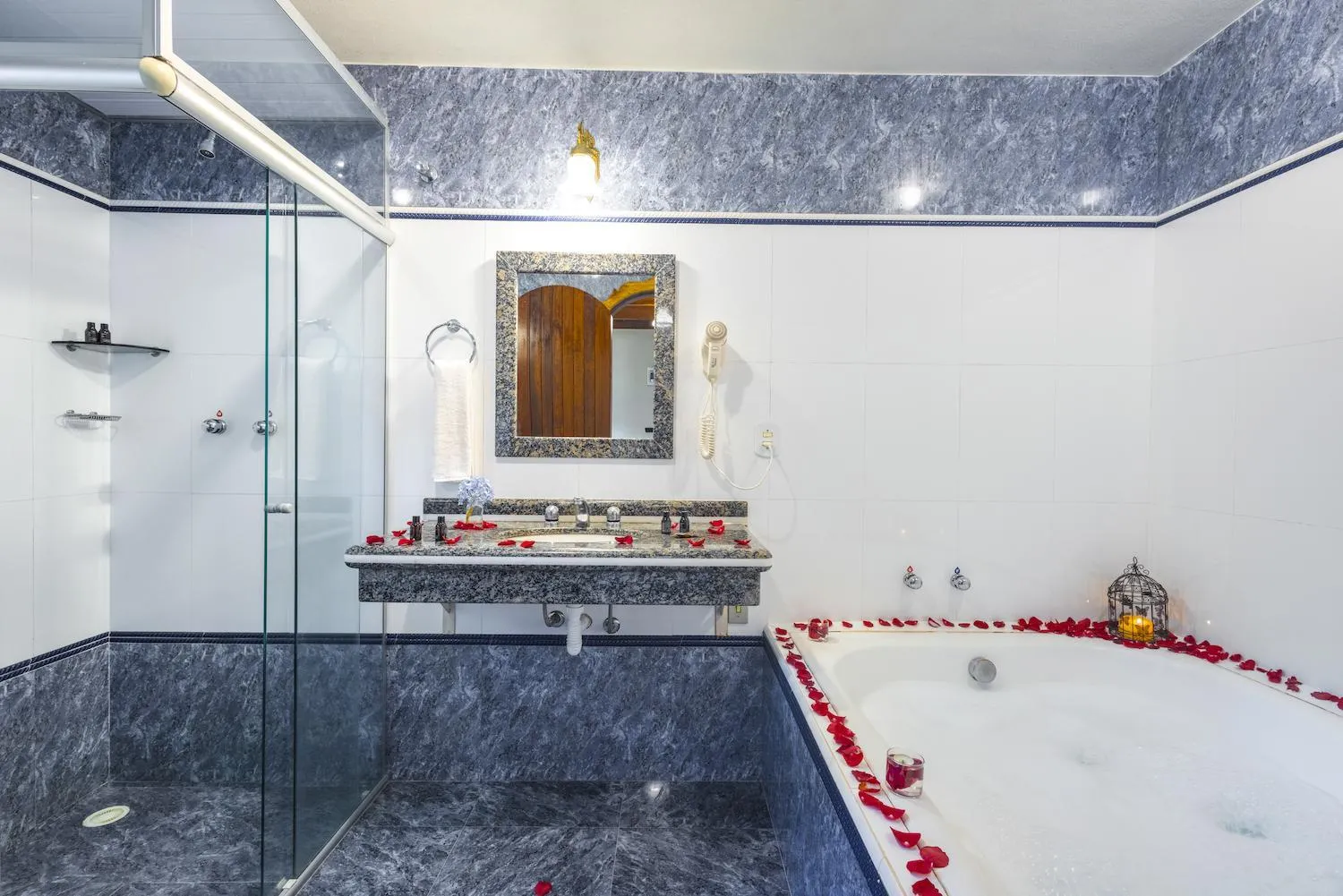 Bathroom in Estalagem Spiller