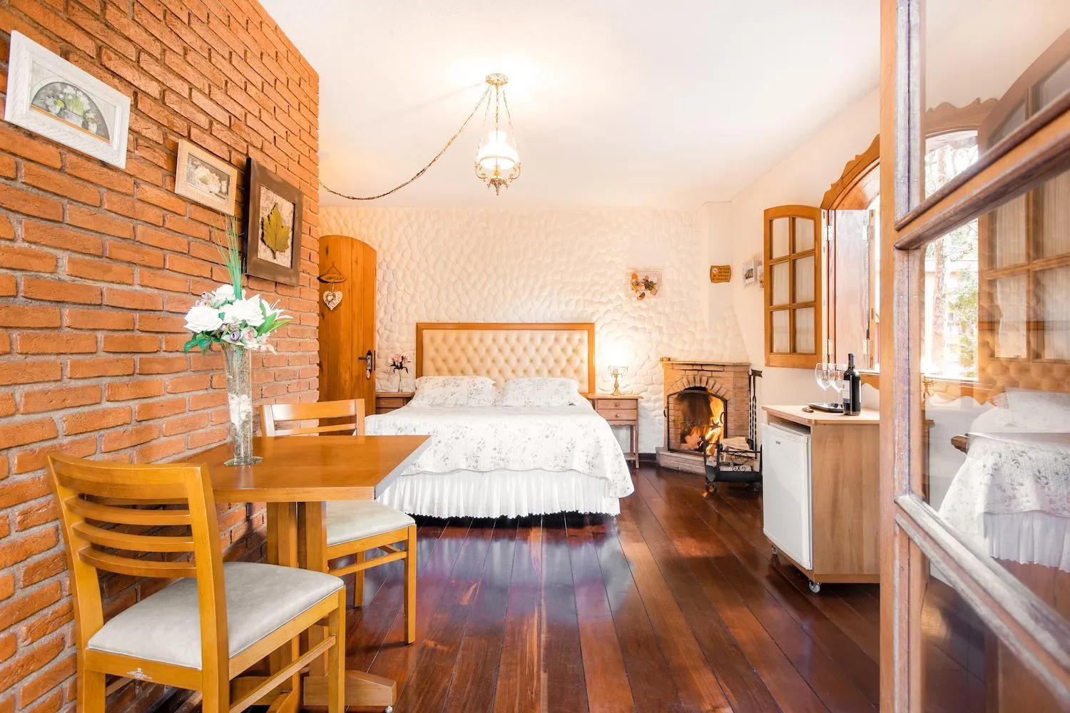 Bedroom, Bed in Estalagem Spiller