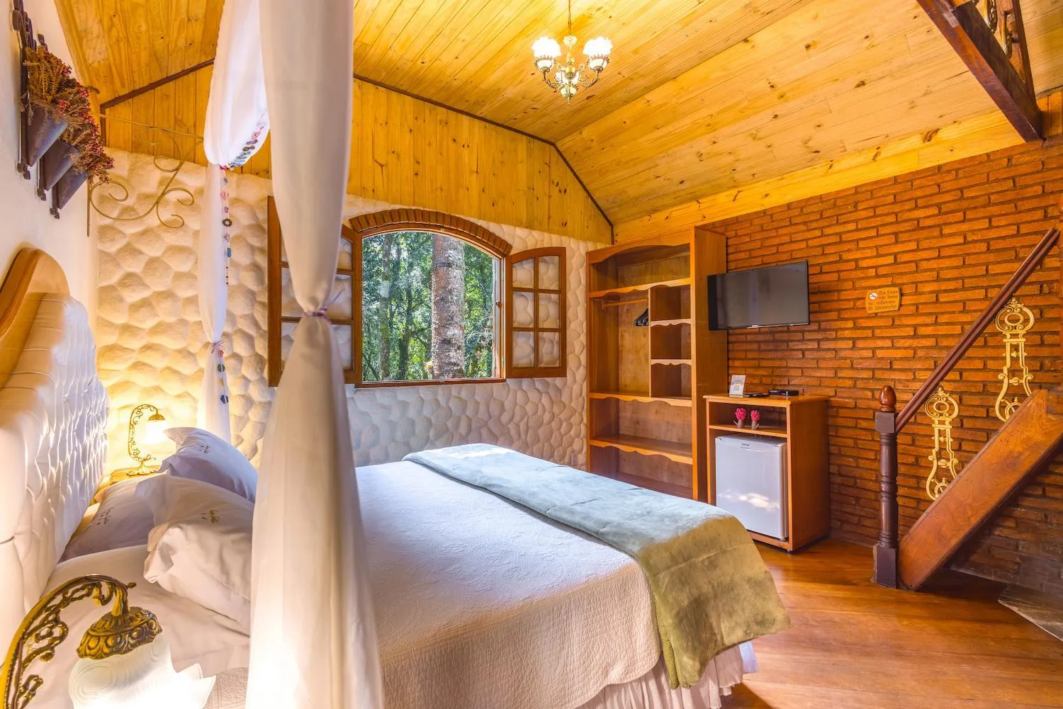 Bedroom, Bed in Estalagem Spiller