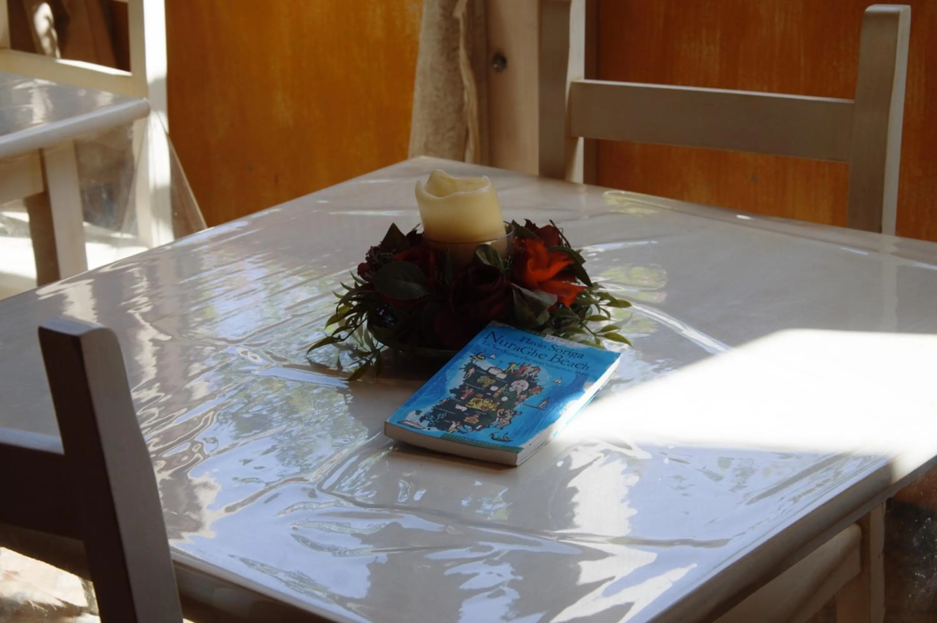 Communal lounge/ TV room in Hotel Sa Cralla Villasimius