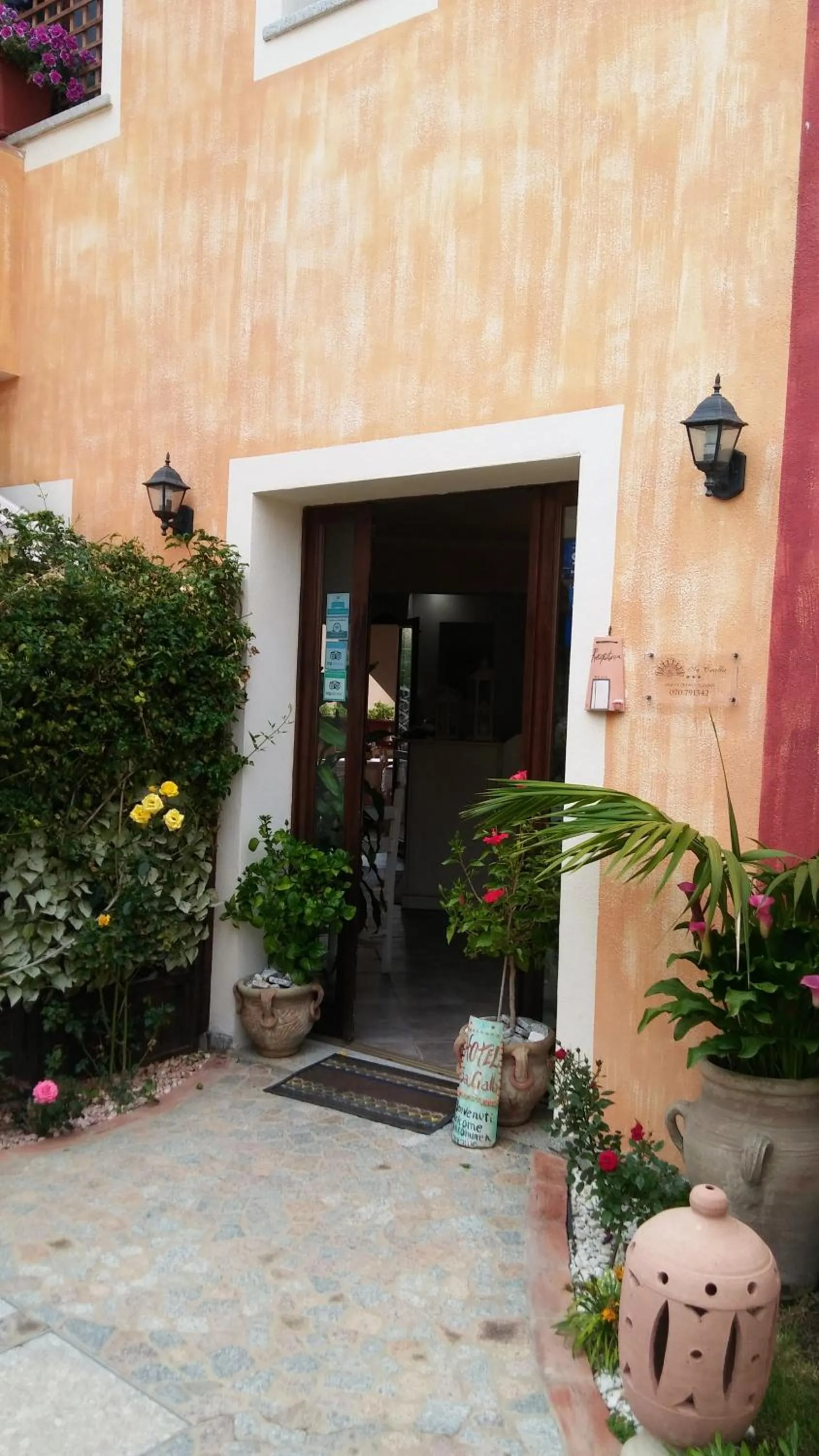 Facade/entrance in Hotel Sa Cralla Villasimius