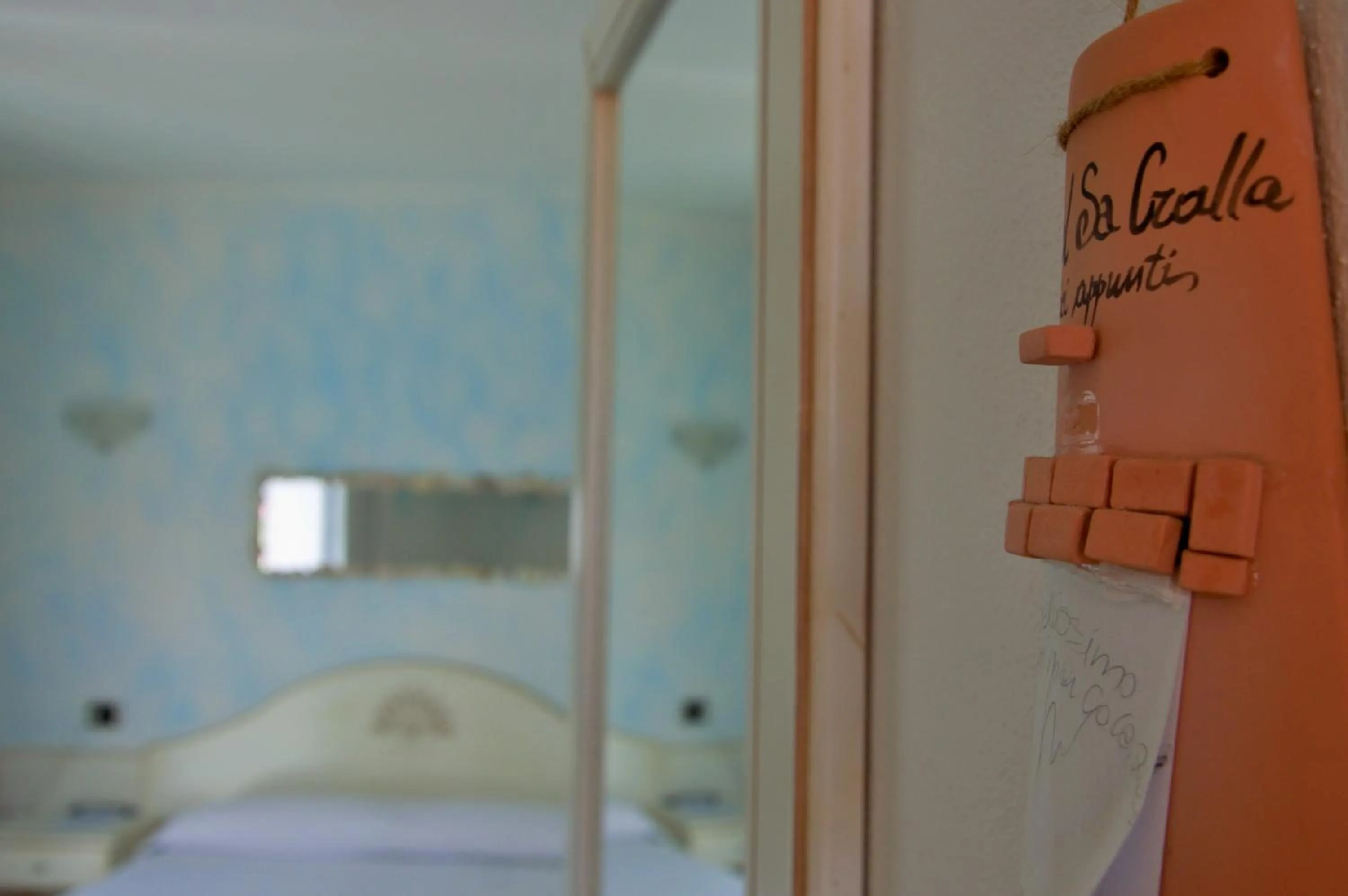 Photo of the whole room, Bed in Hotel Sa Cralla Villasimius