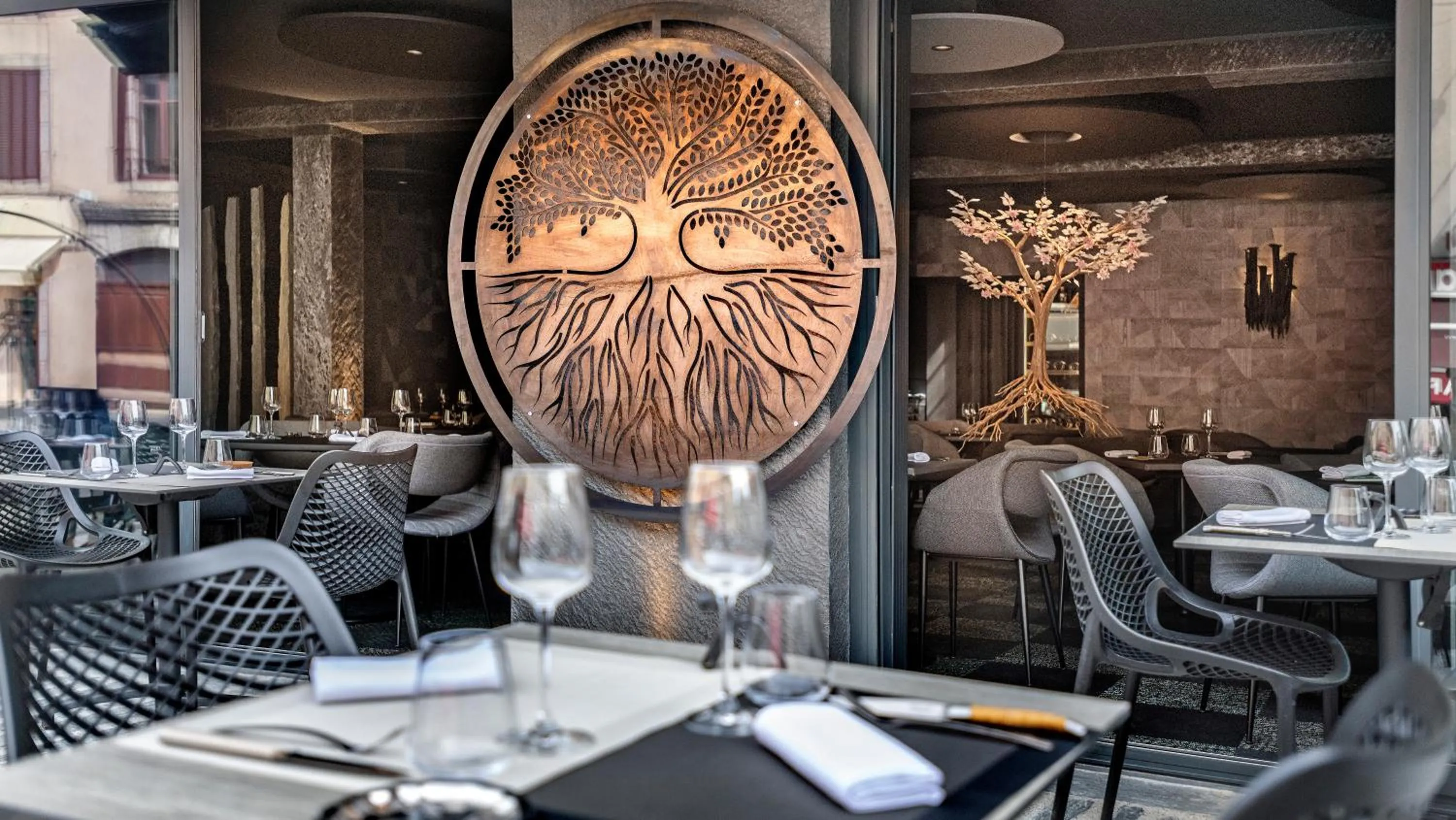 Restaurant/places to eat in Logis Hôtel Restaurant Gilles Moreau Laguiole