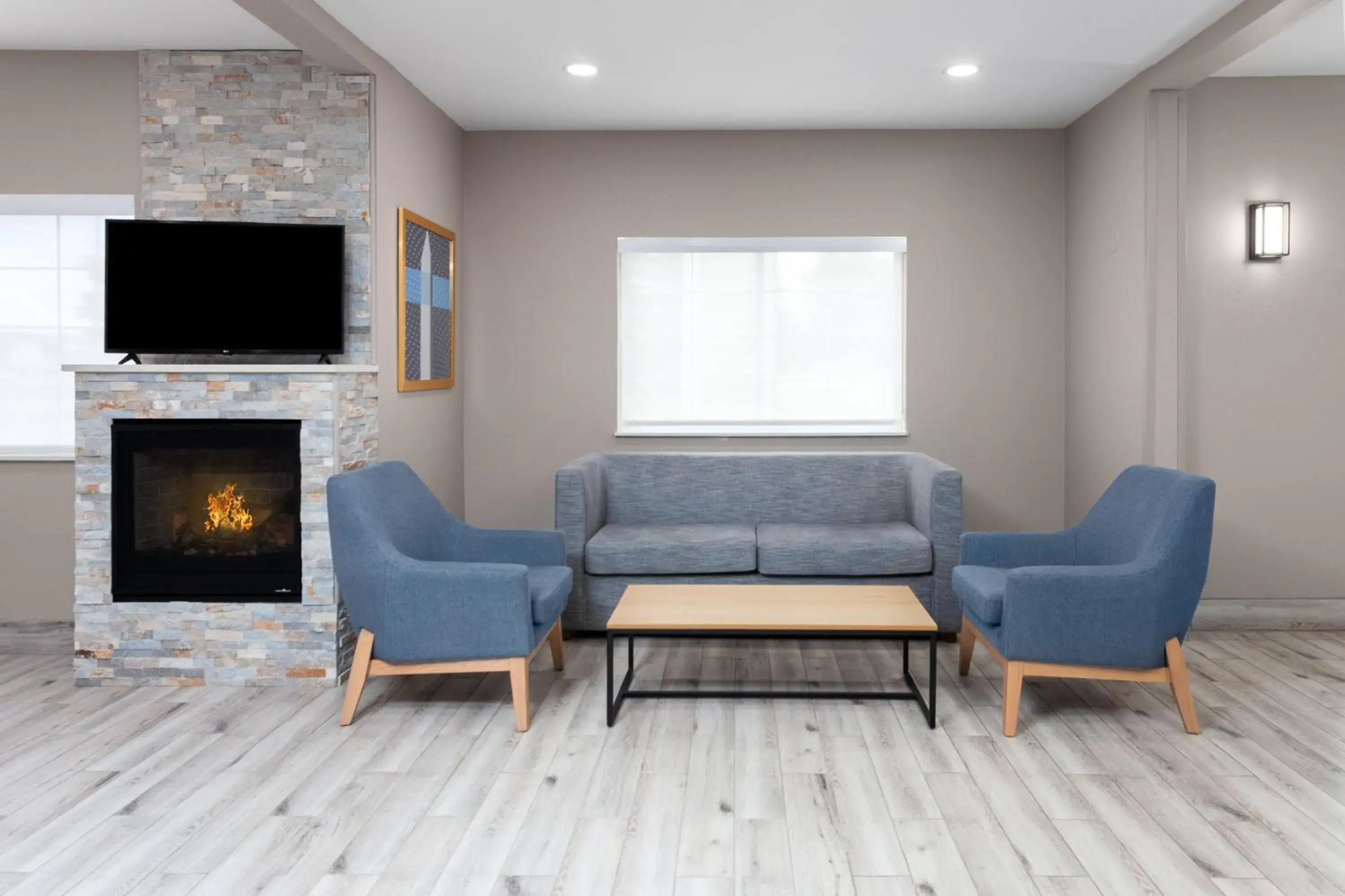 Lobby or reception in AmericInn by Wyndham Eagle River Downtown Lobby or reception in AmericInn by Wyndham Eagle River Downtown