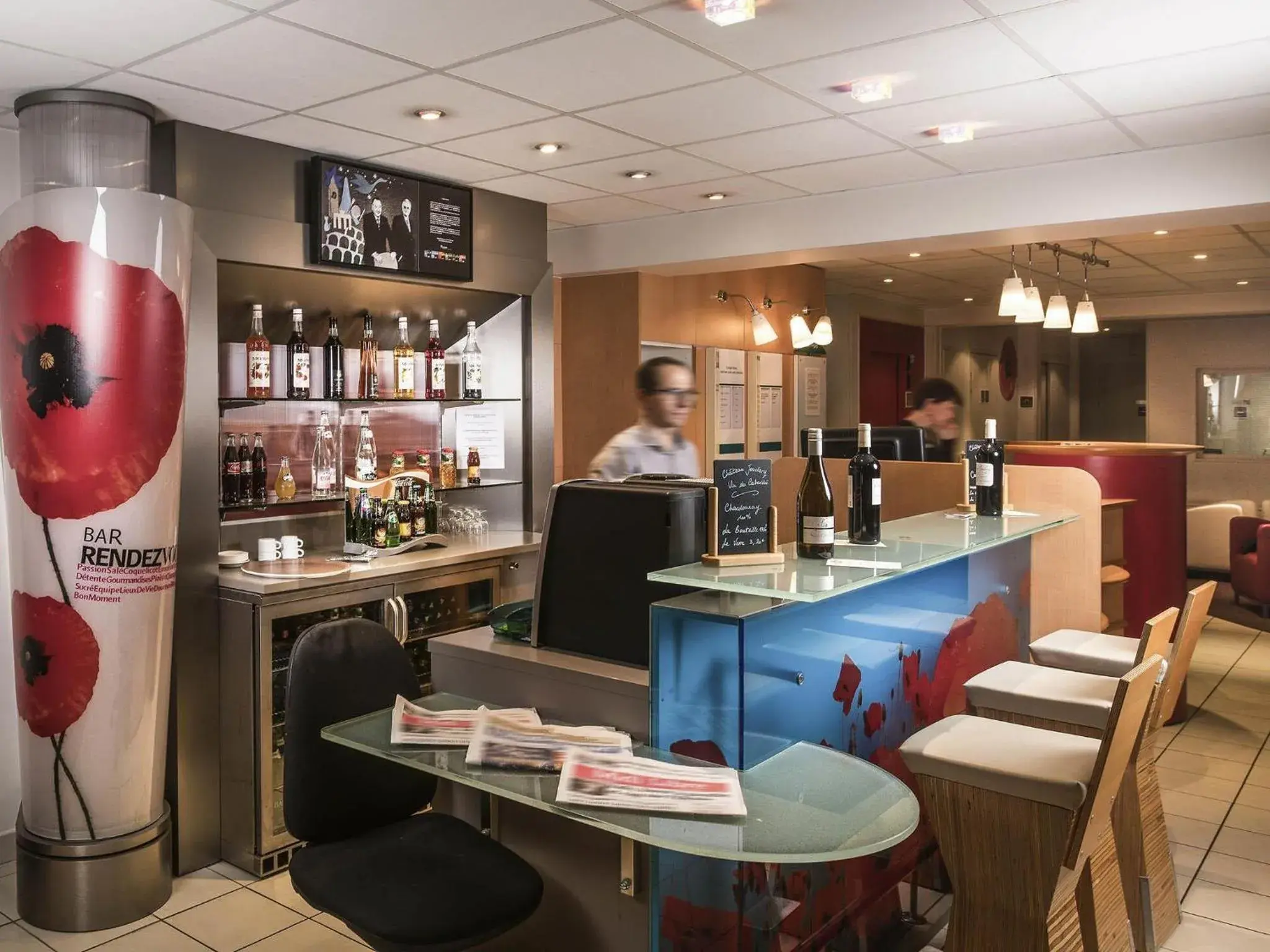 Lounge or bar in ibis Carcassonne Centre - La Cité Lounge or bar in ibis Carcassonne Centre - La Cité