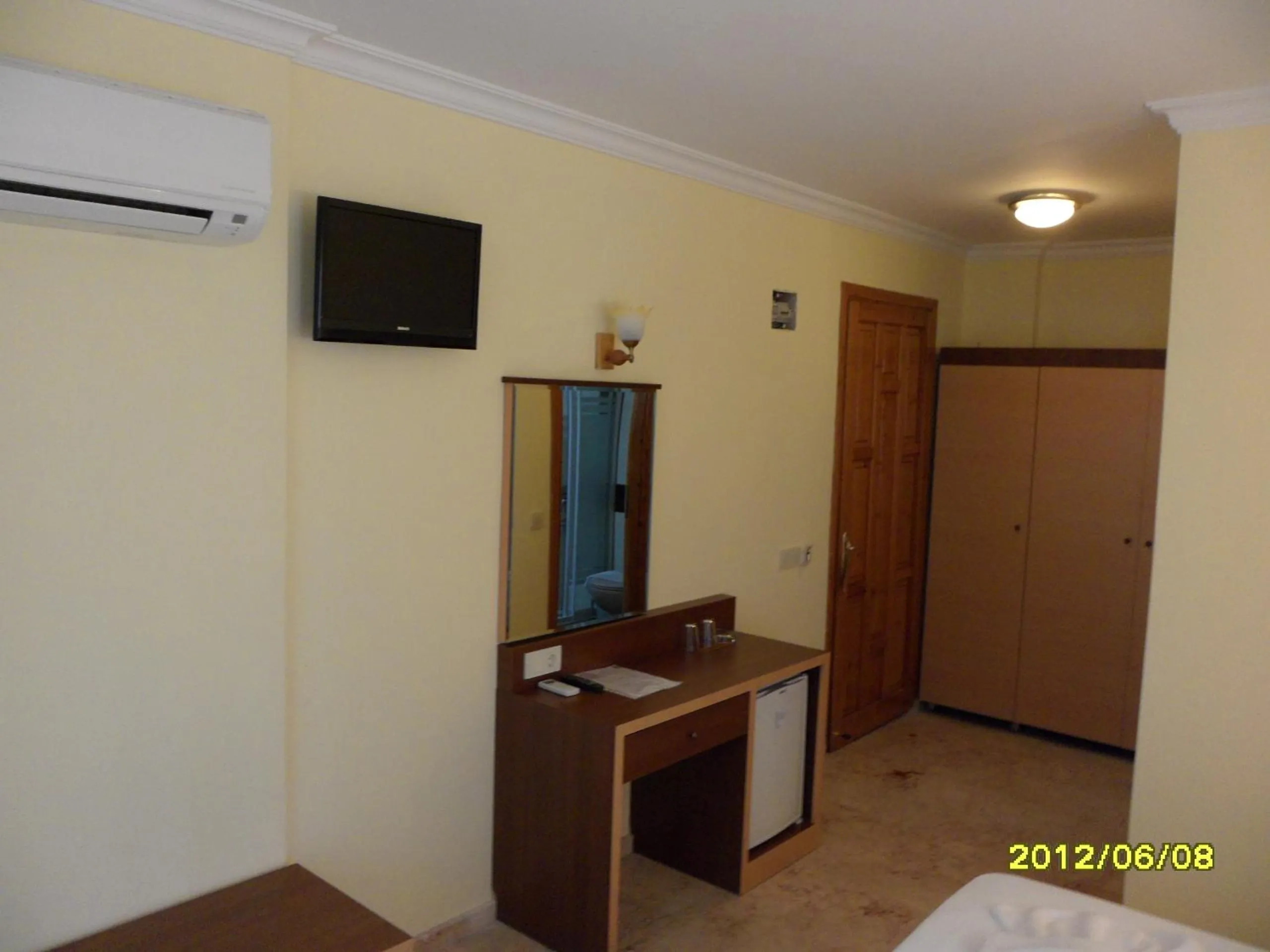 Photo of the whole room in Felice Hotel