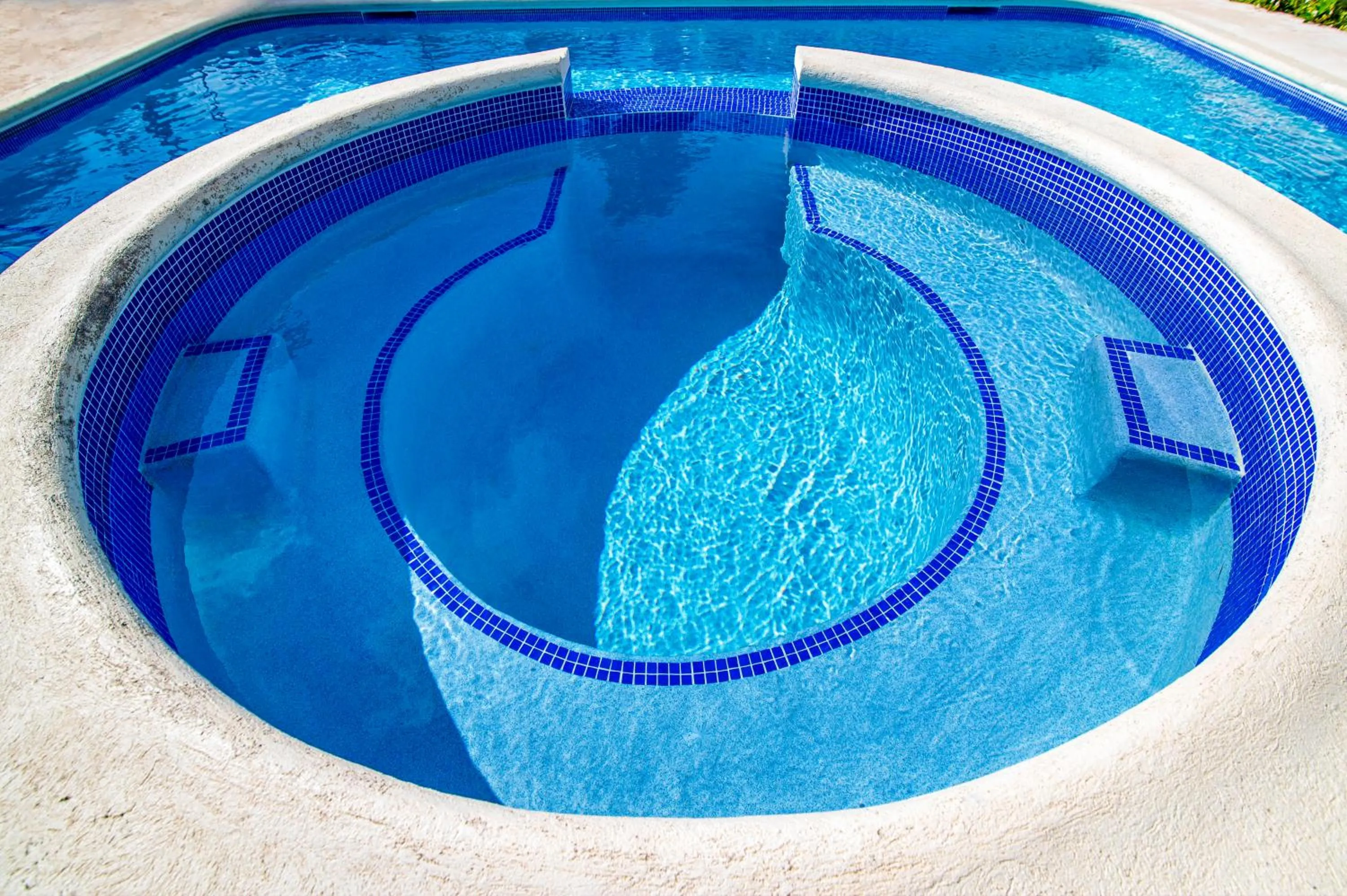Pool view in Dover Beach Hotel