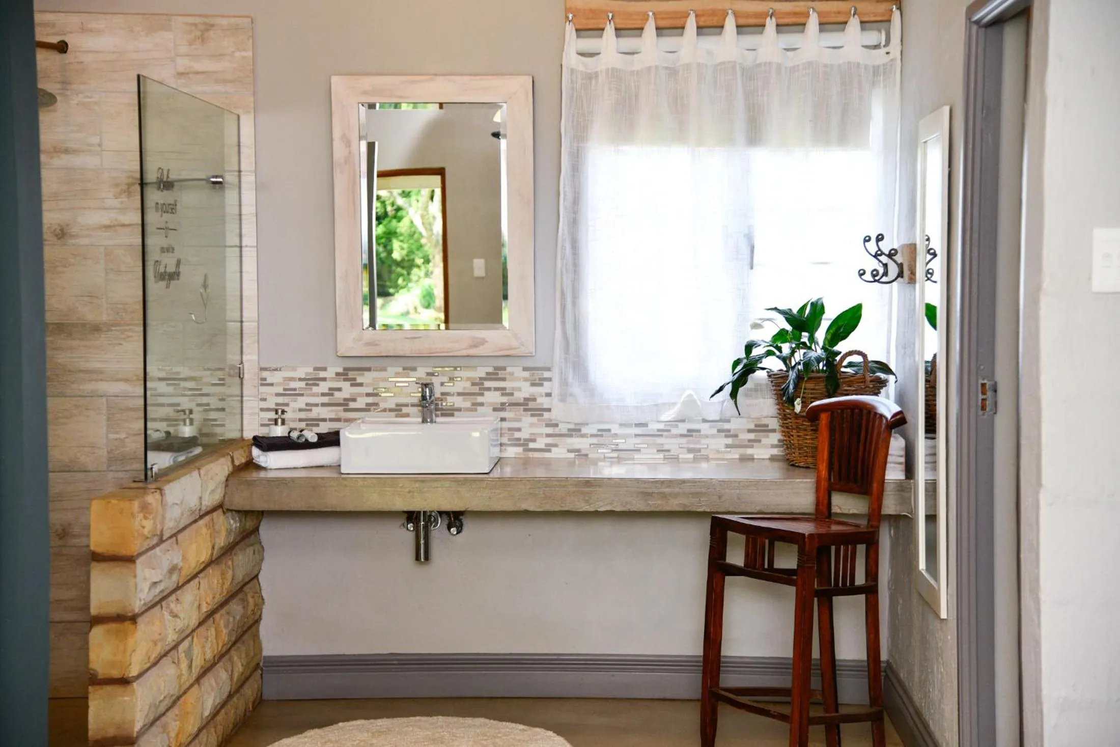 Gowan Valley Guest Farm