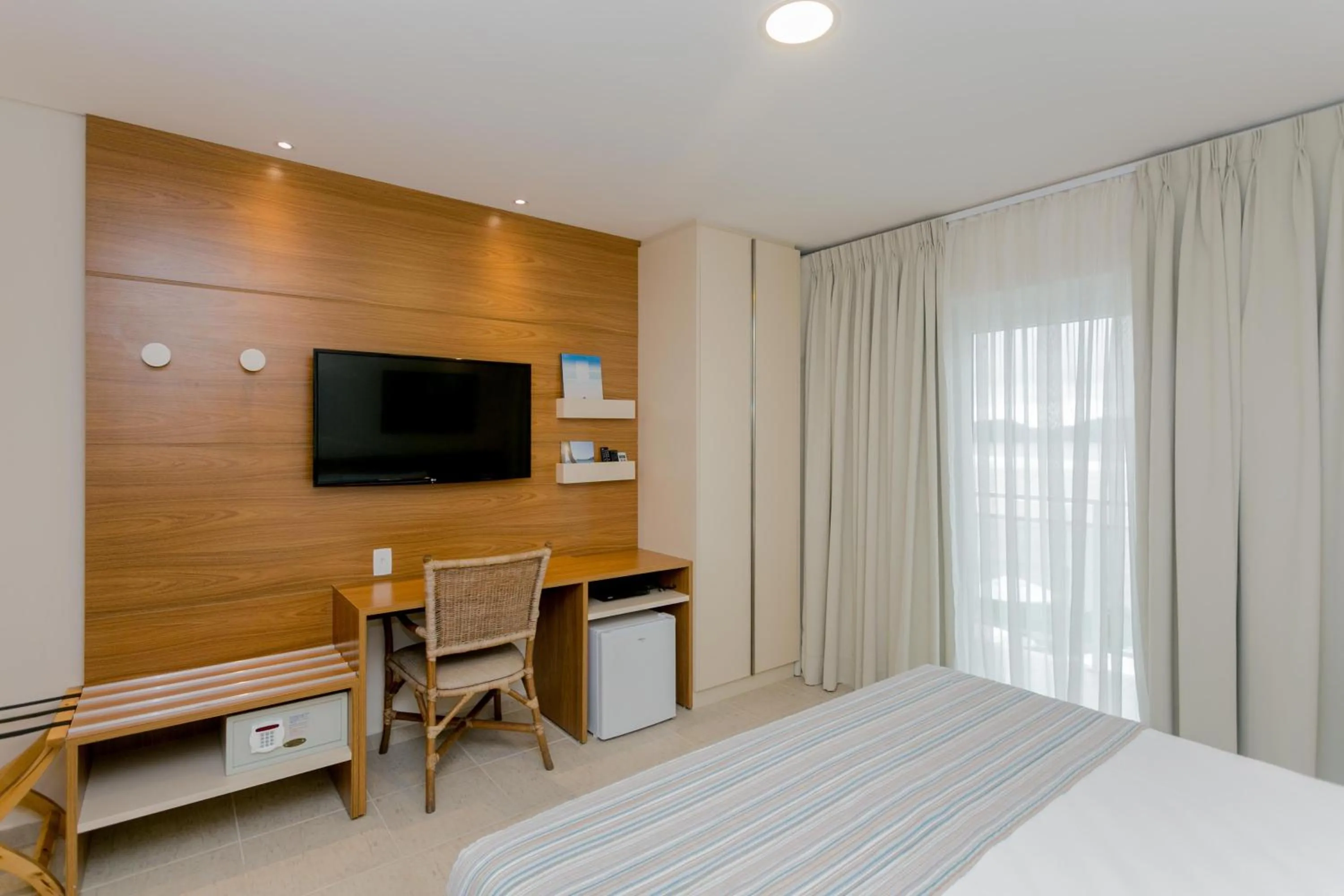 Bedroom, Bed in Beach Hotel Juquehy