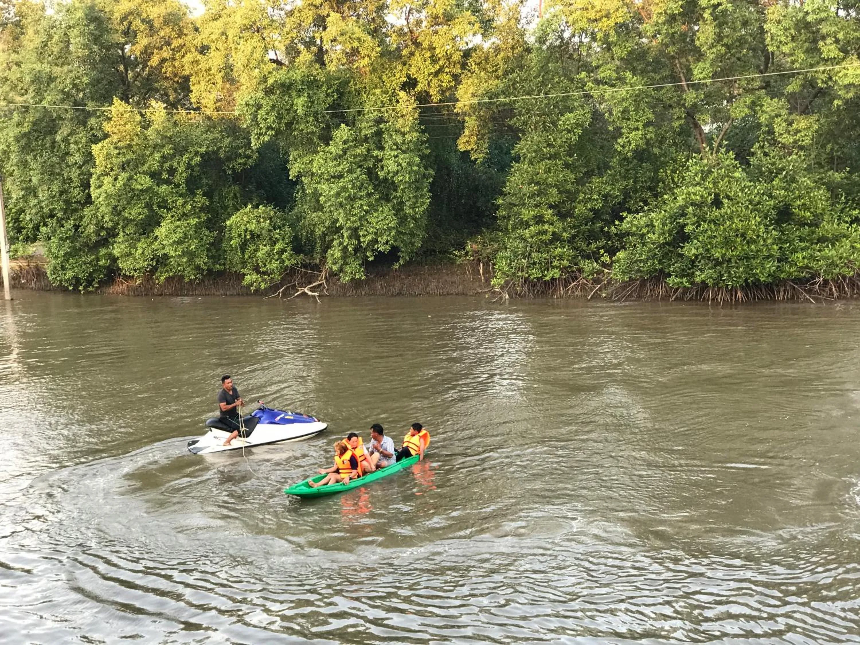 Baan Bon Resort Bang Tabun