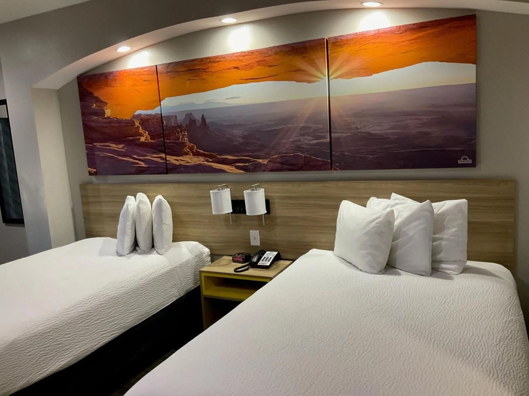 Bedroom, Bed in Days Inn by Wyndham Humble/Houston Intercontinental Airport