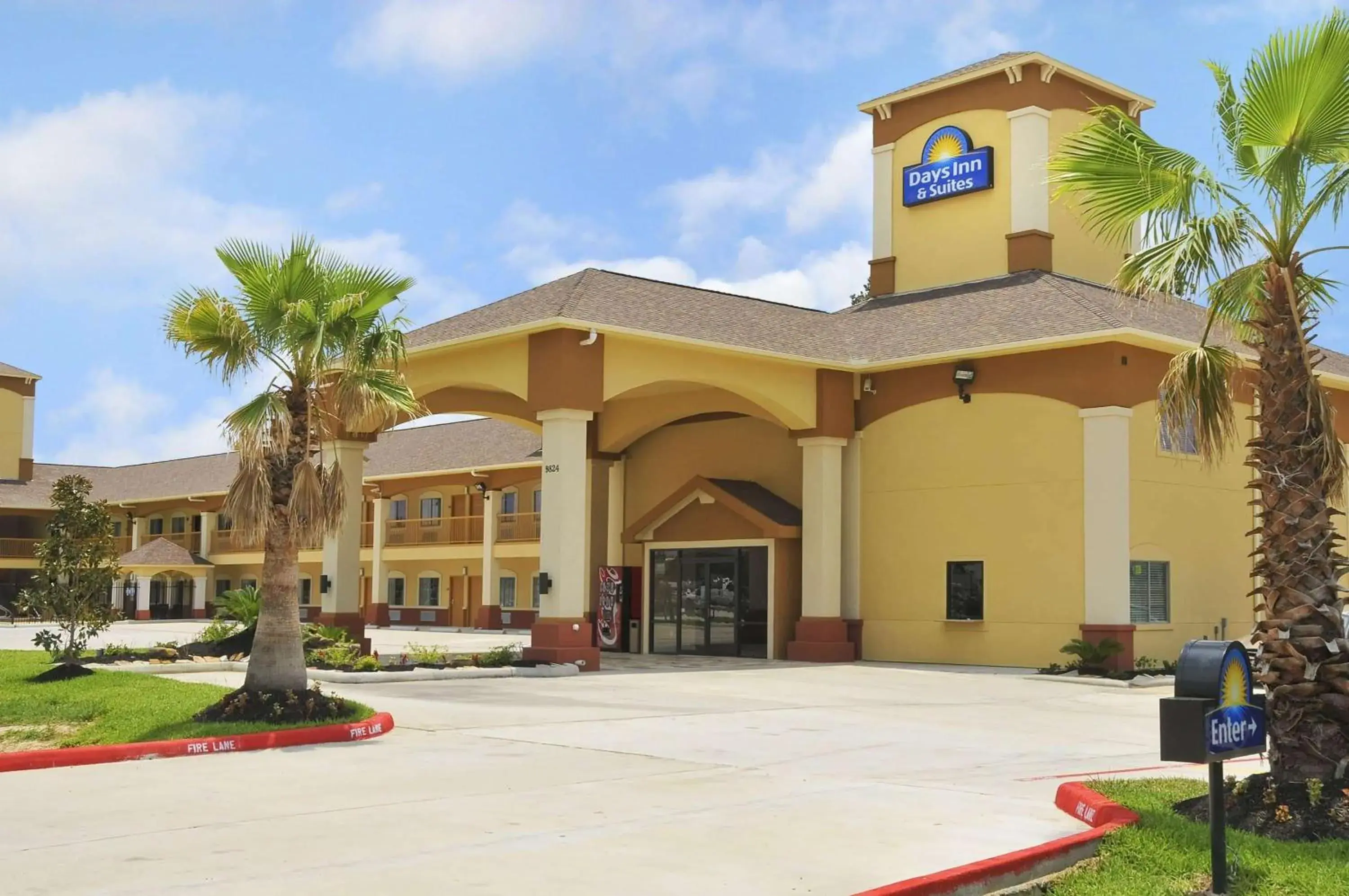 Property building in Days Inn by Wyndham Humble/Houston Intercontinental Airport Property building in Days Inn by Wyndham Humble/Houston Intercontinental Airport