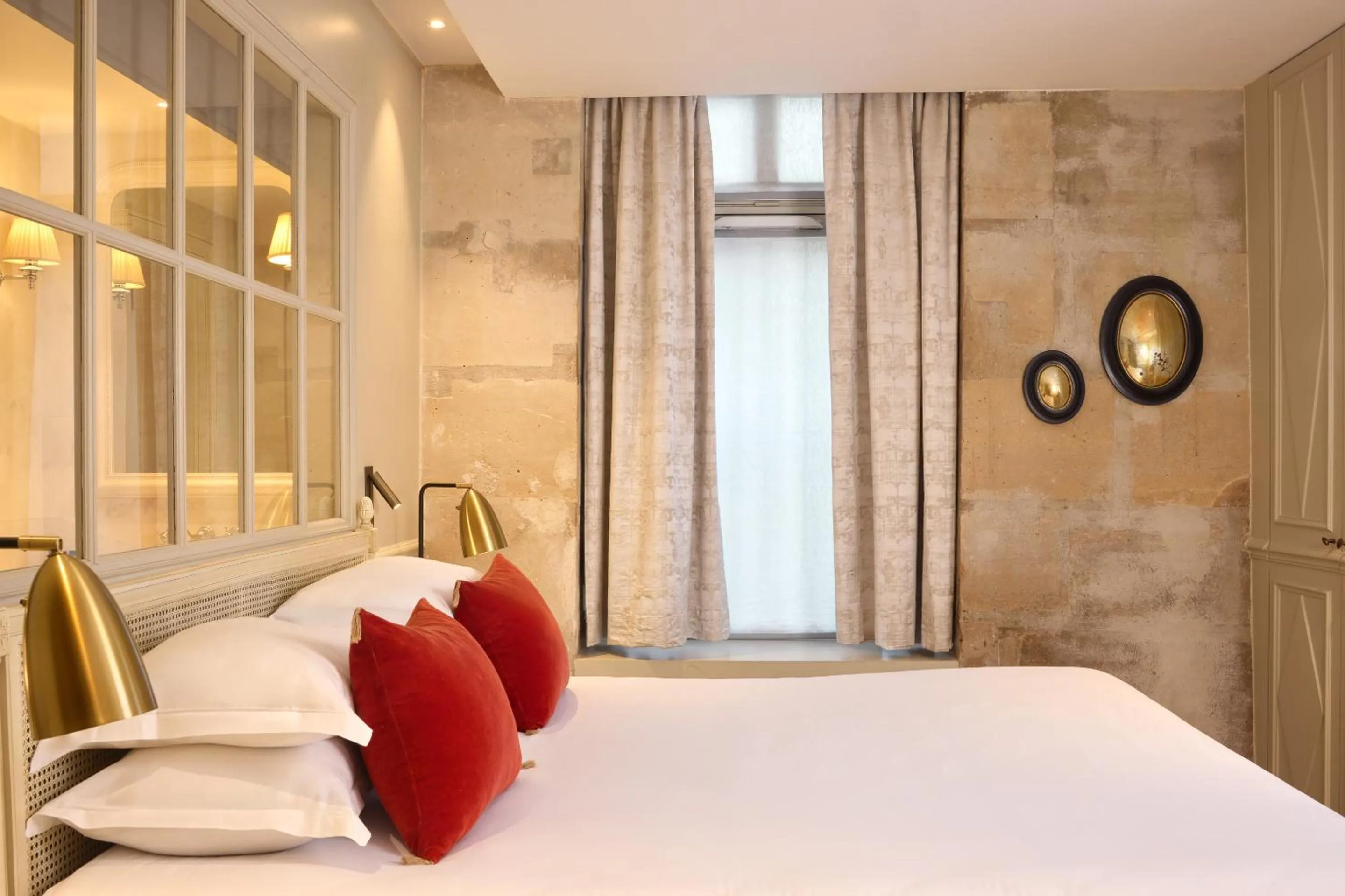 Bed in Charles V