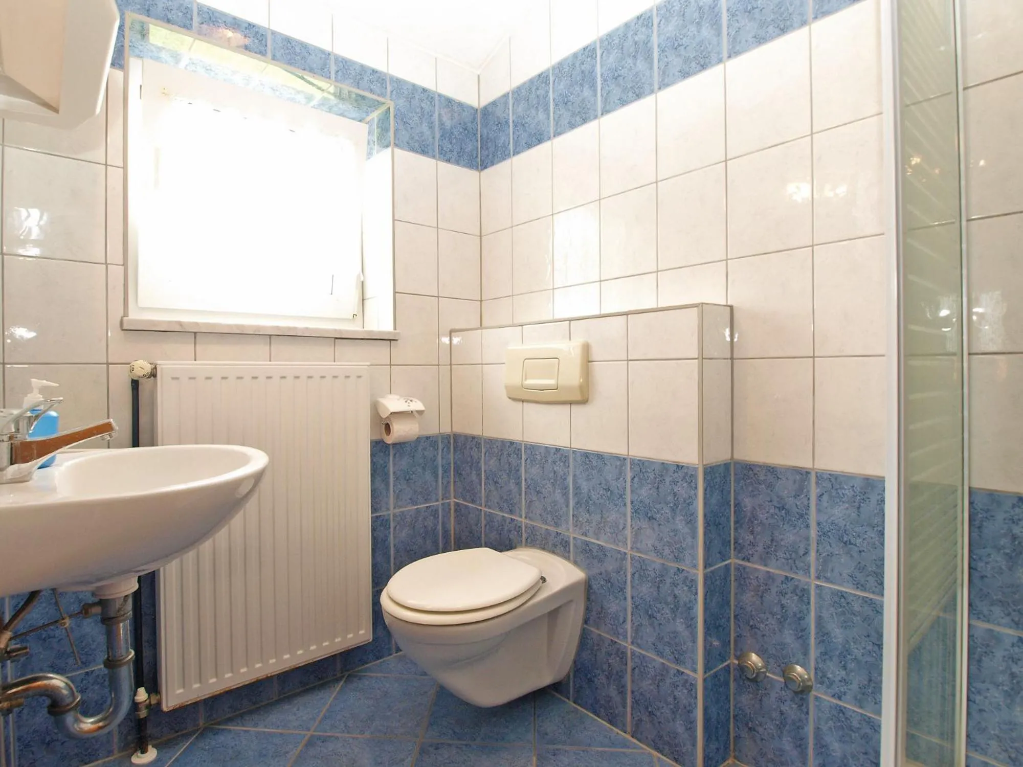 Apartments Anto 1598