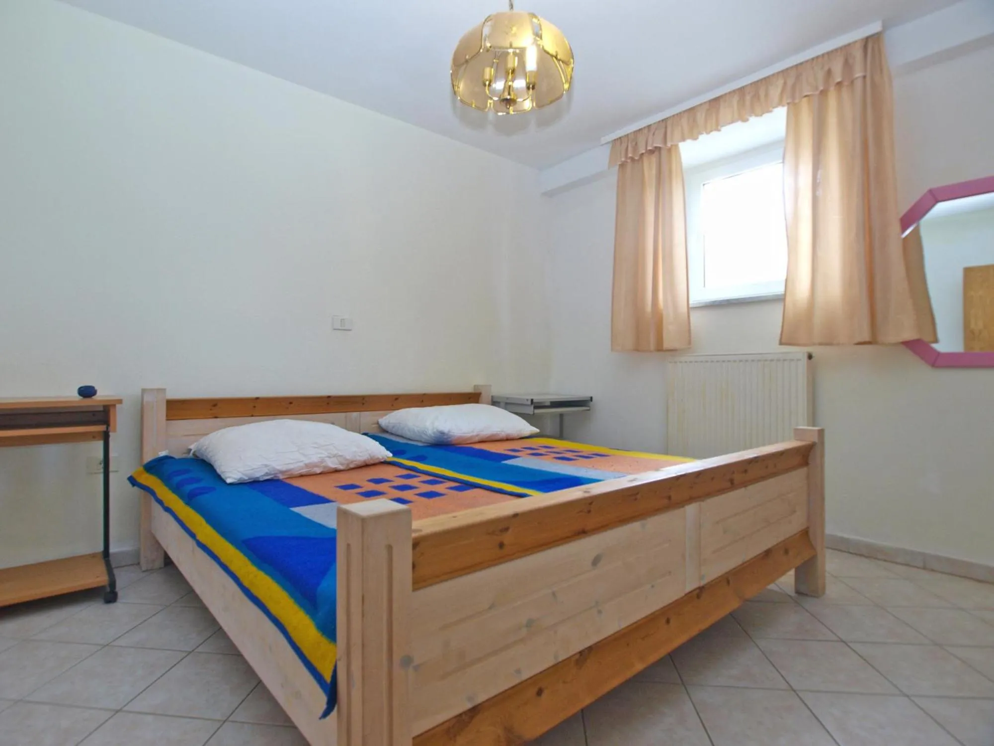 Bed in Apartments Anto 1598