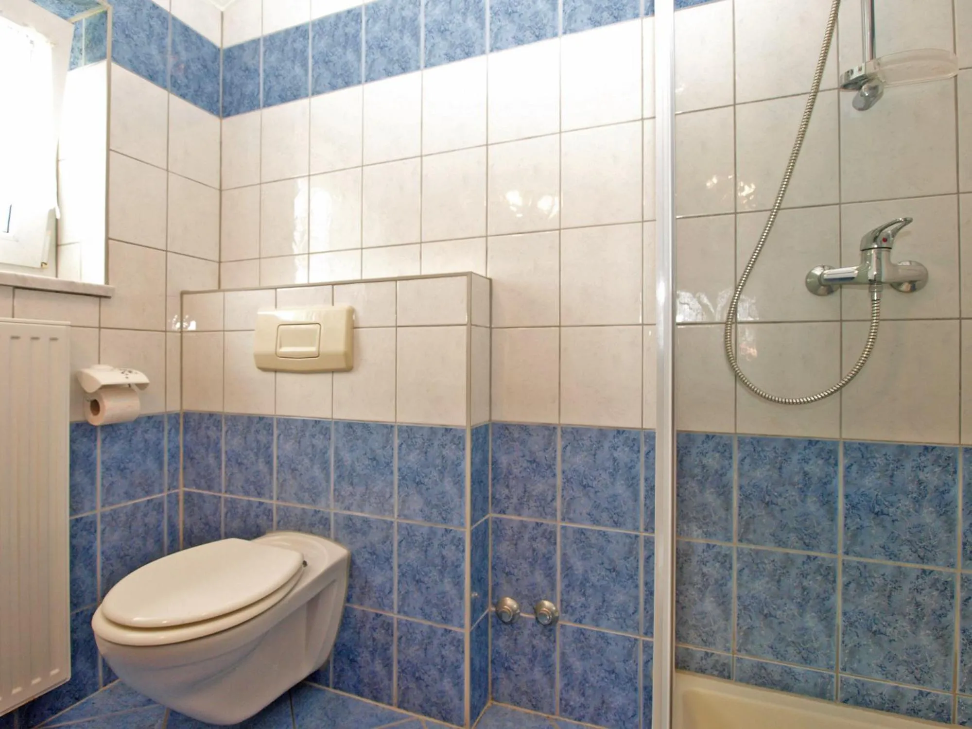 Apartments Anto 1598