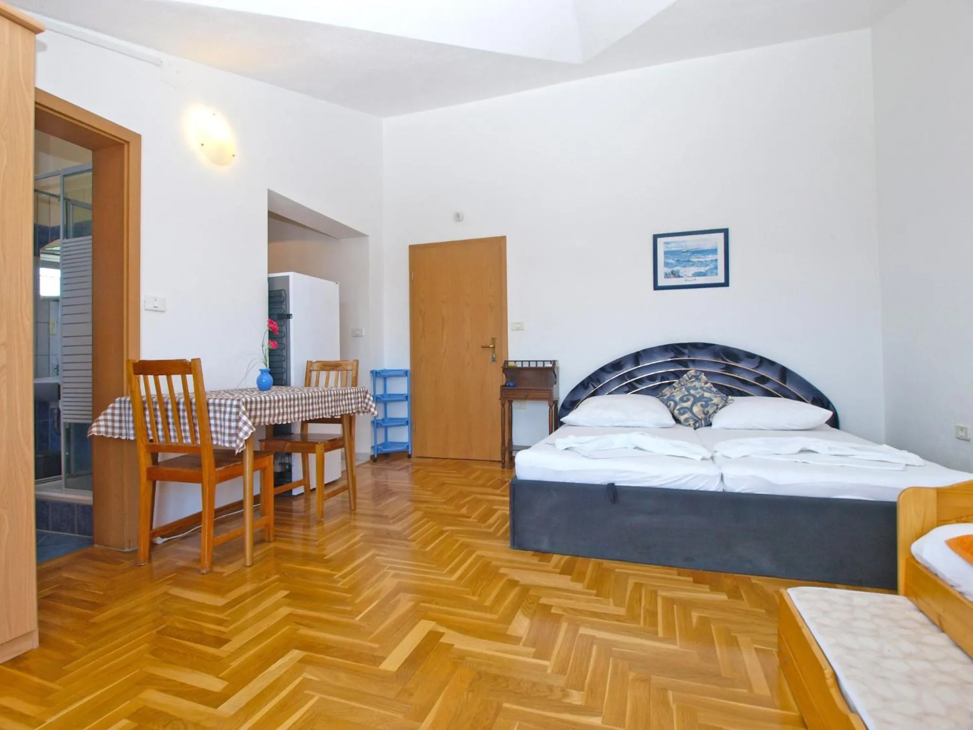 Bed in Apartments Anto 1598