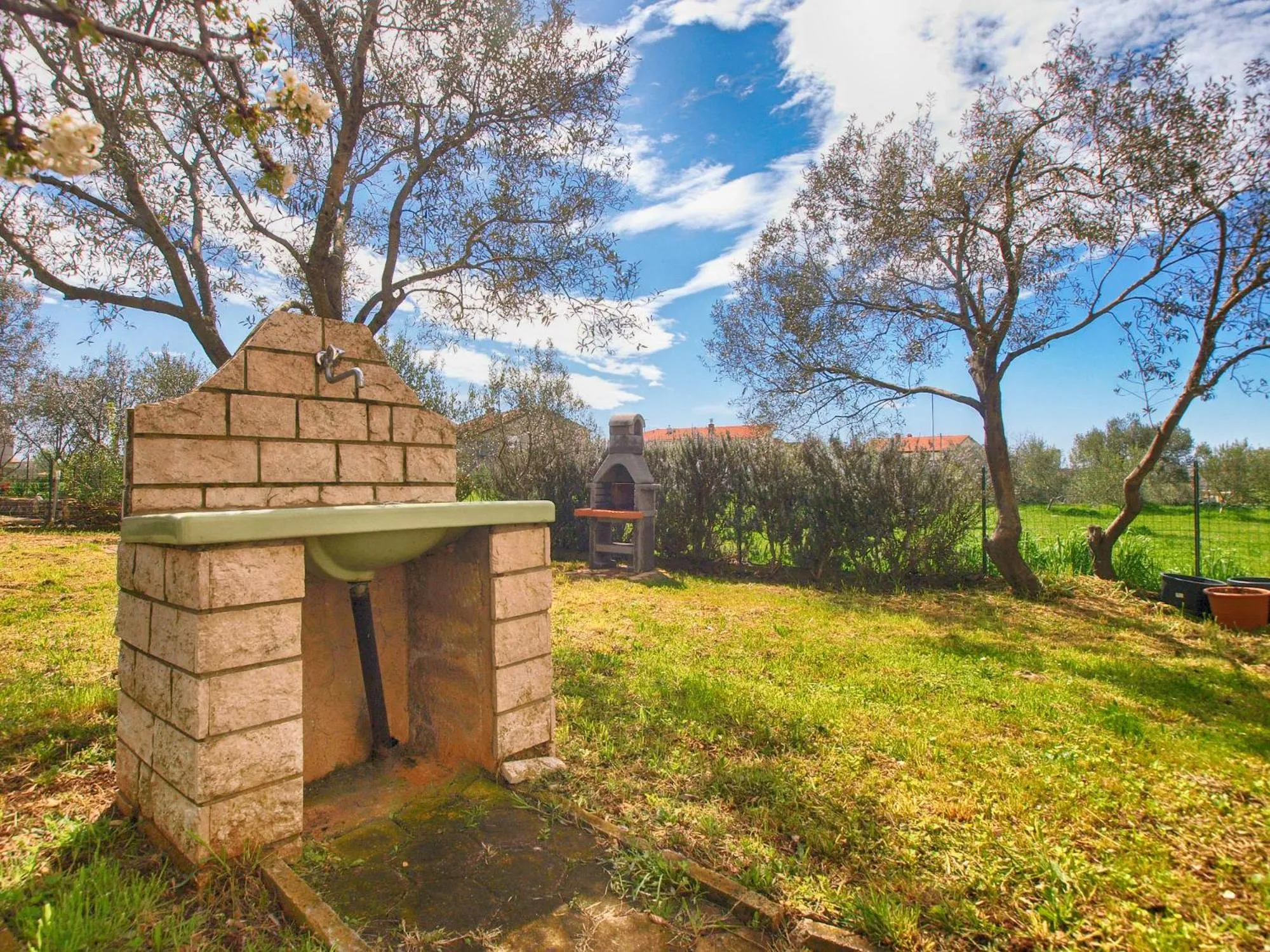 Apartments Anto 1598