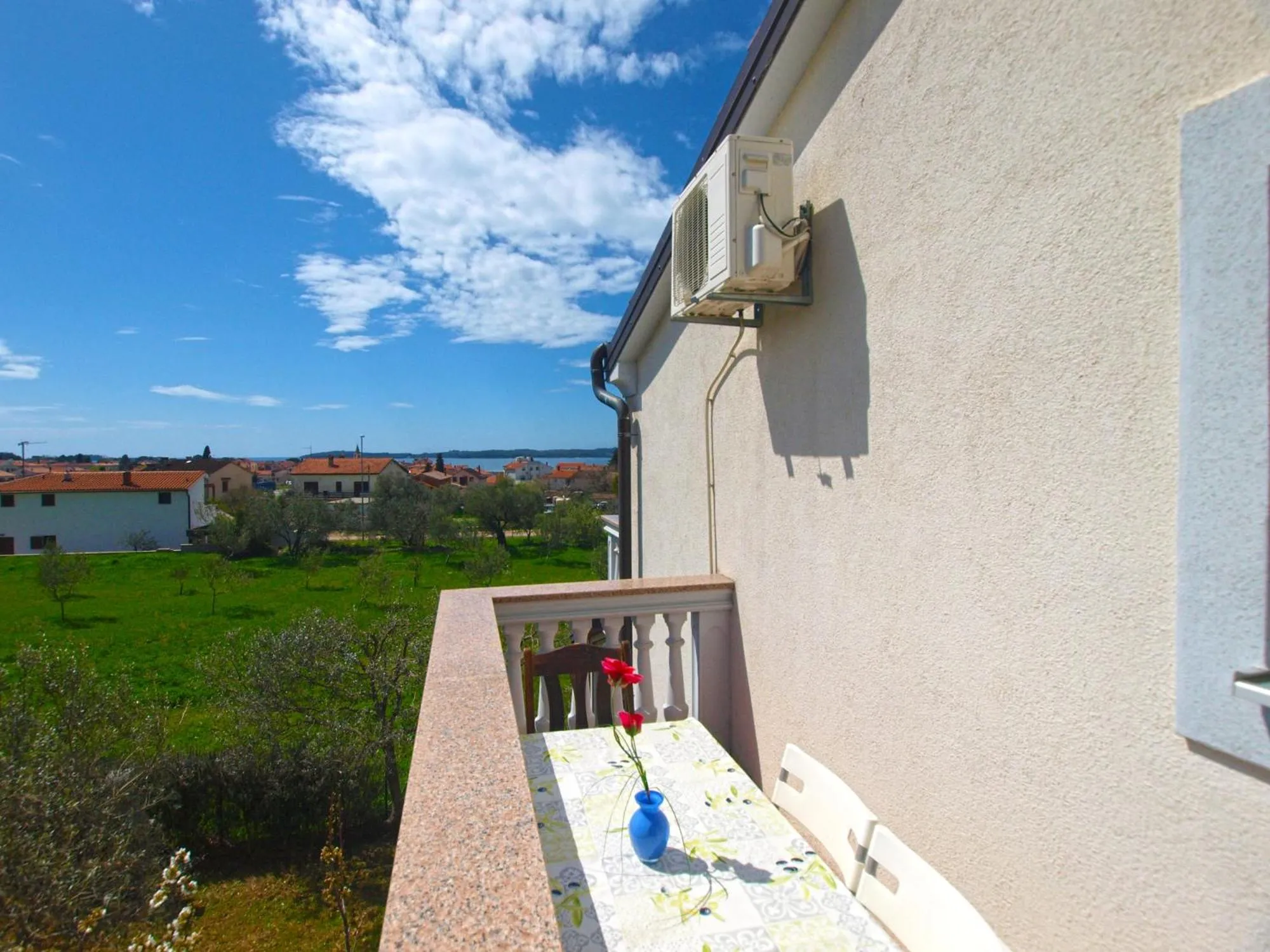 Apartments Anto 1598