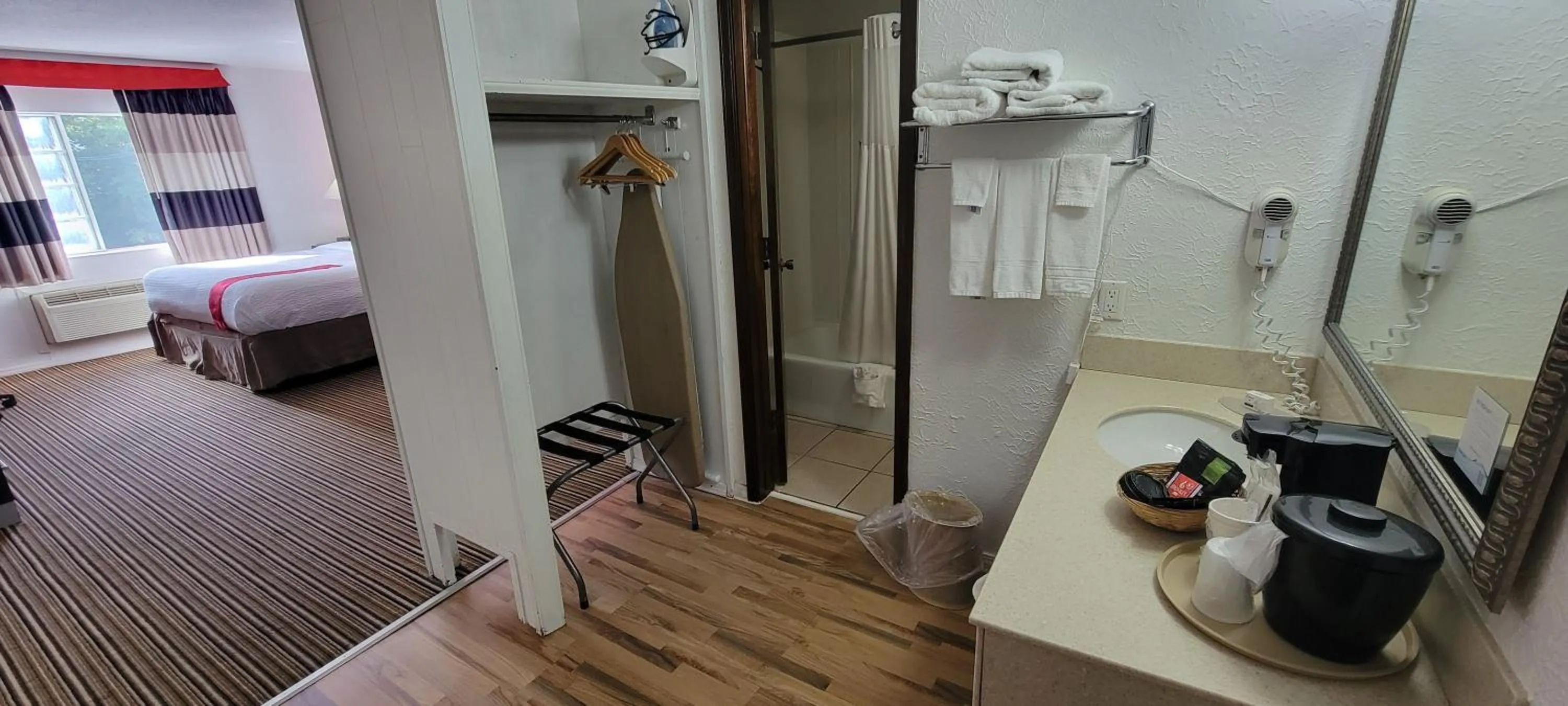 Bed in Ramada by Wyndham Mountain Home