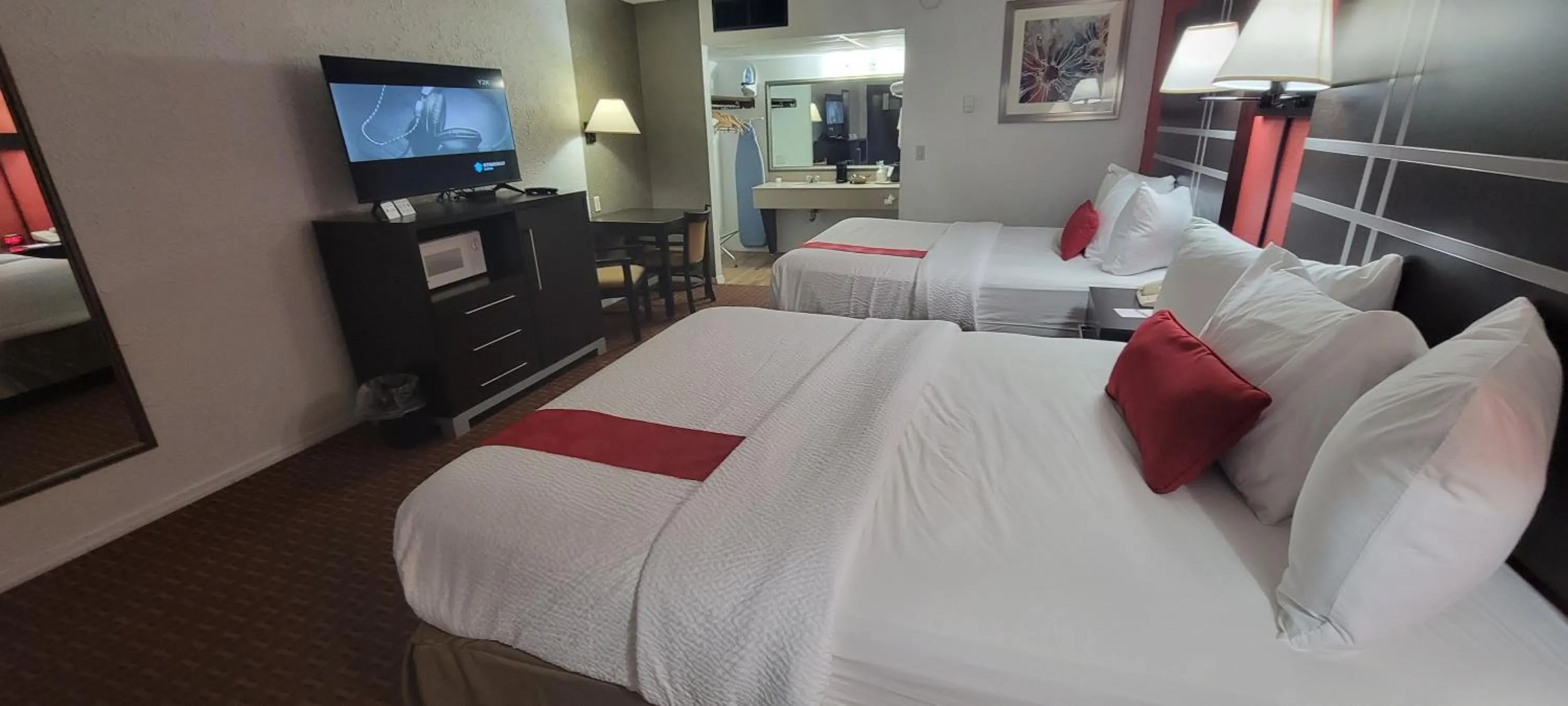 Bed in Ramada by Wyndham Mountain Home