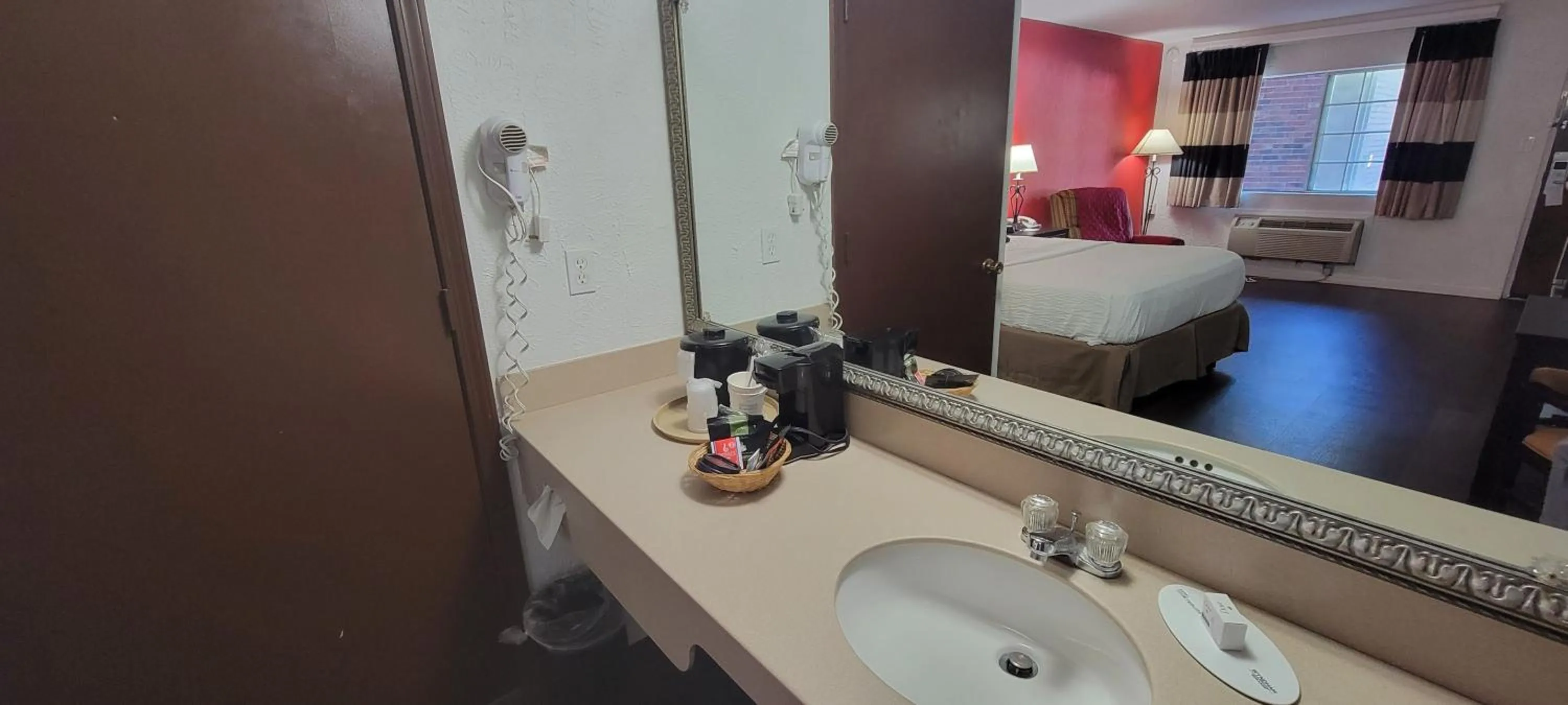 Ramada by Wyndham Mountain Home