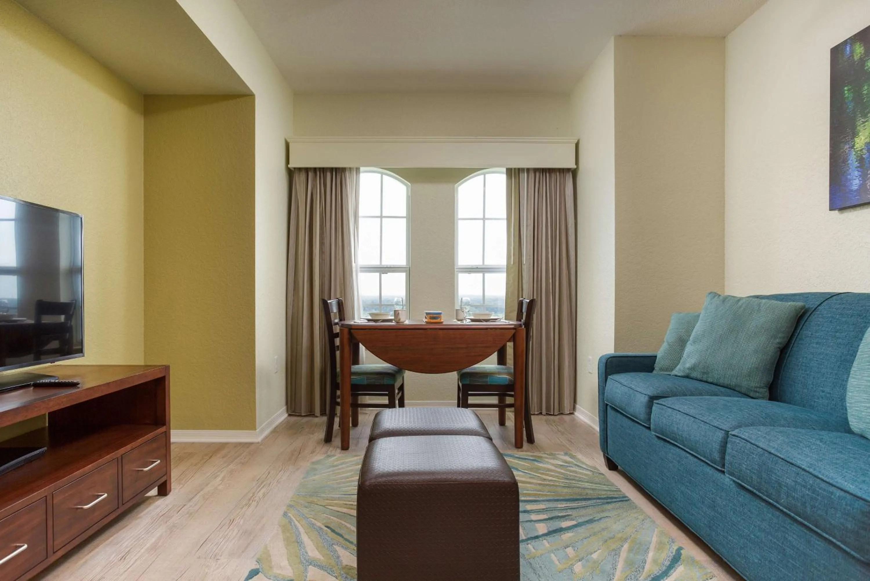 Living room in Hilton Vacation Club Mystic Dunes Orlando