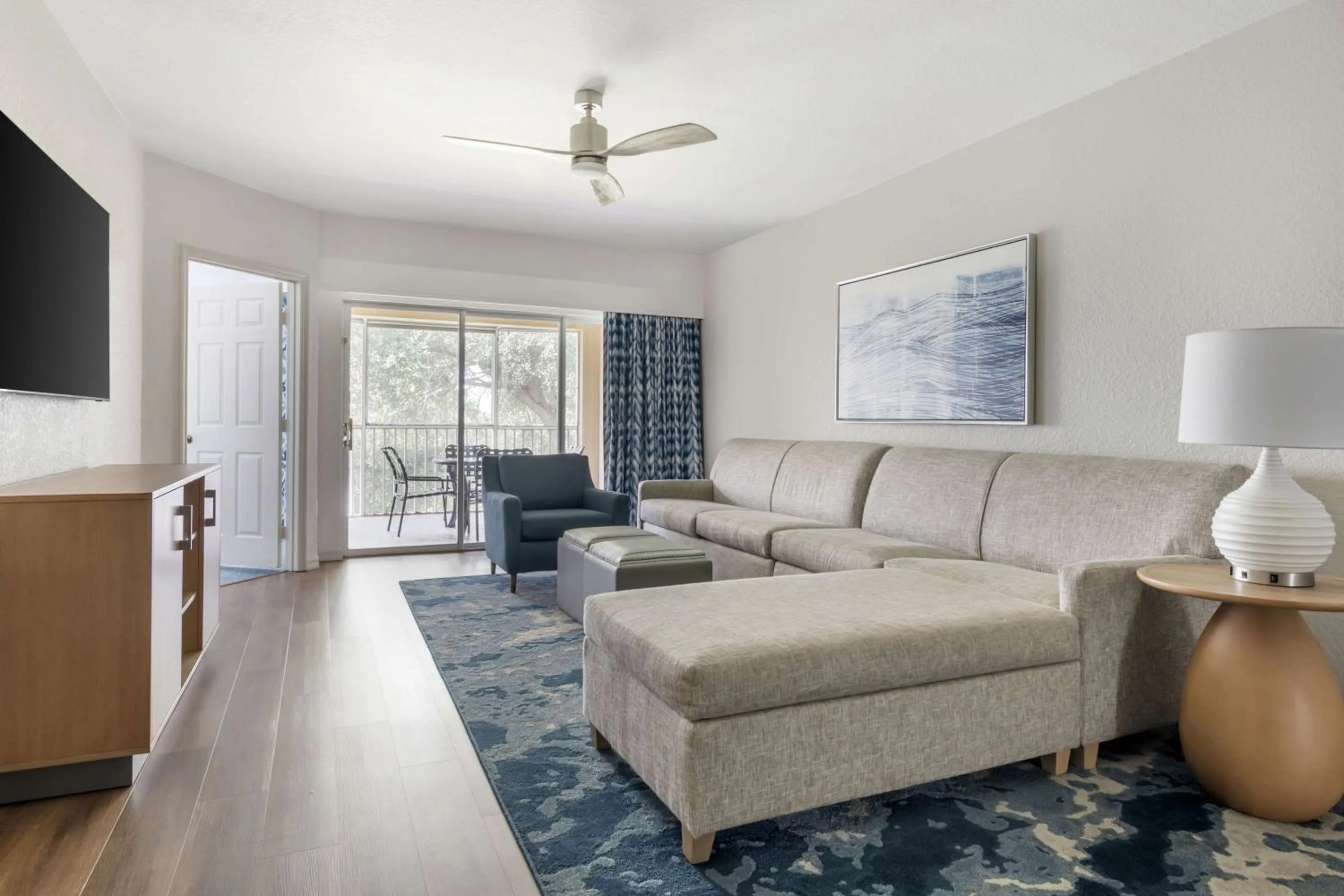 Living room in Hilton Vacation Club Mystic Dunes Orlando