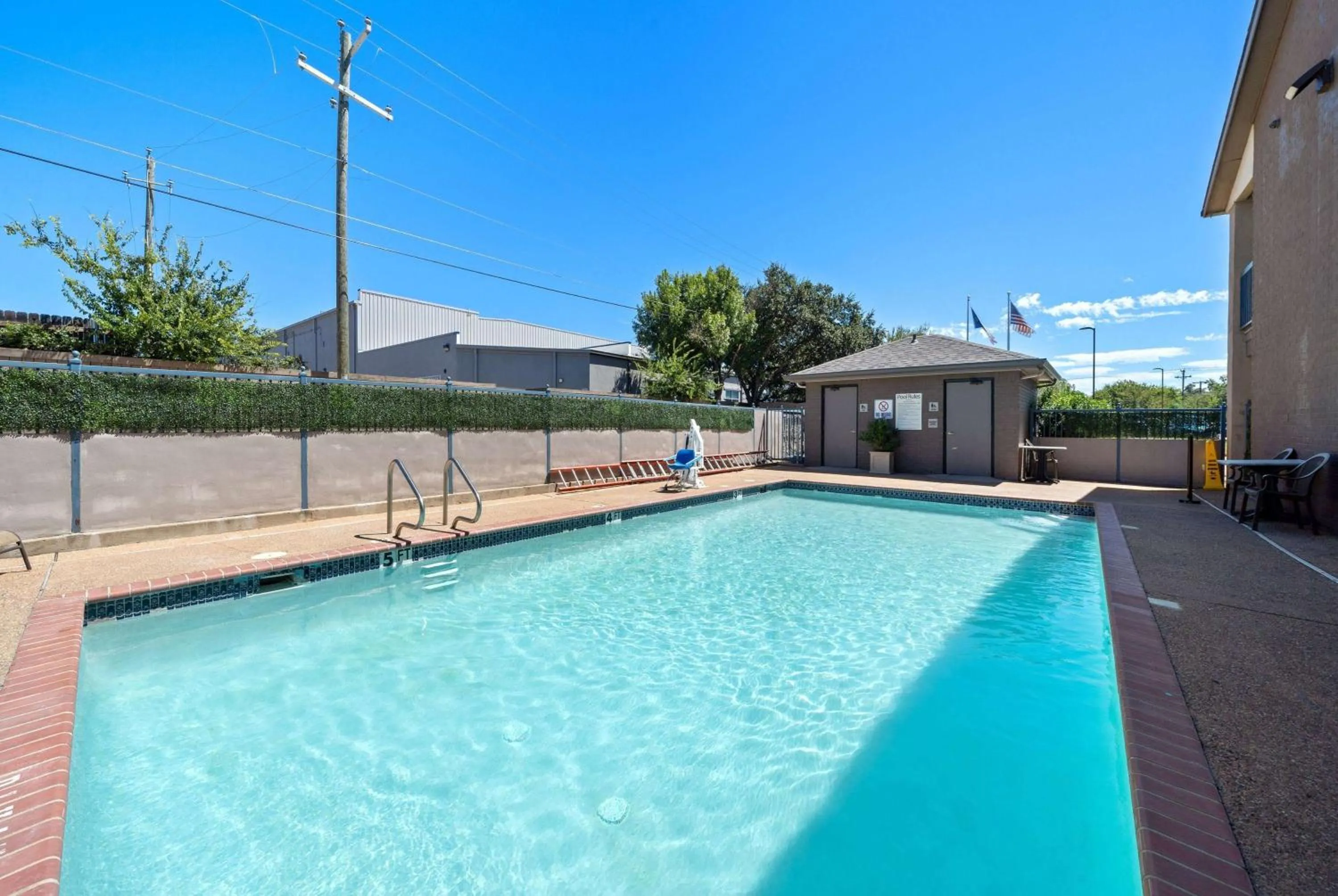 Pool view in Best Western Round Rock