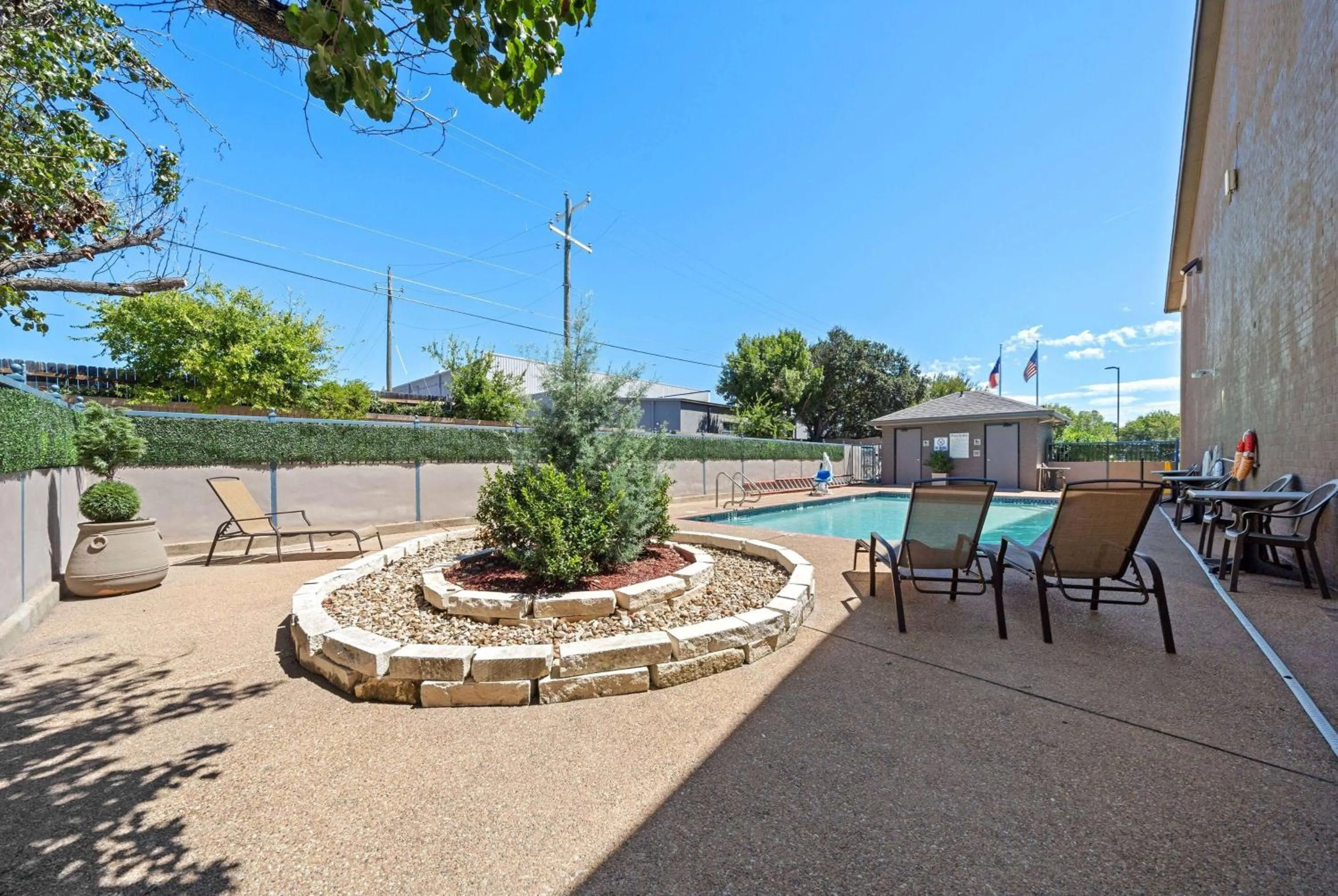 Pool view in Best Western Round Rock