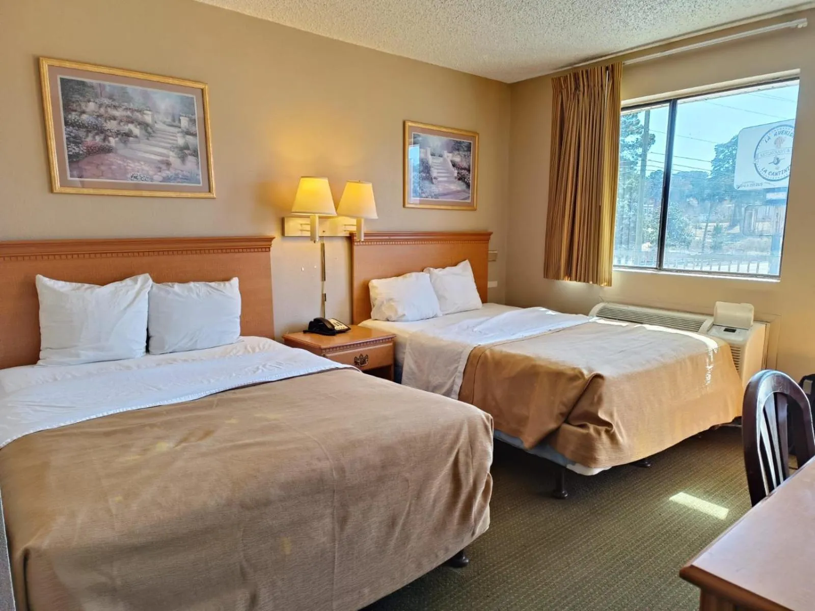 Bedroom, Bed in Executive Inn by OYO Kilgore North