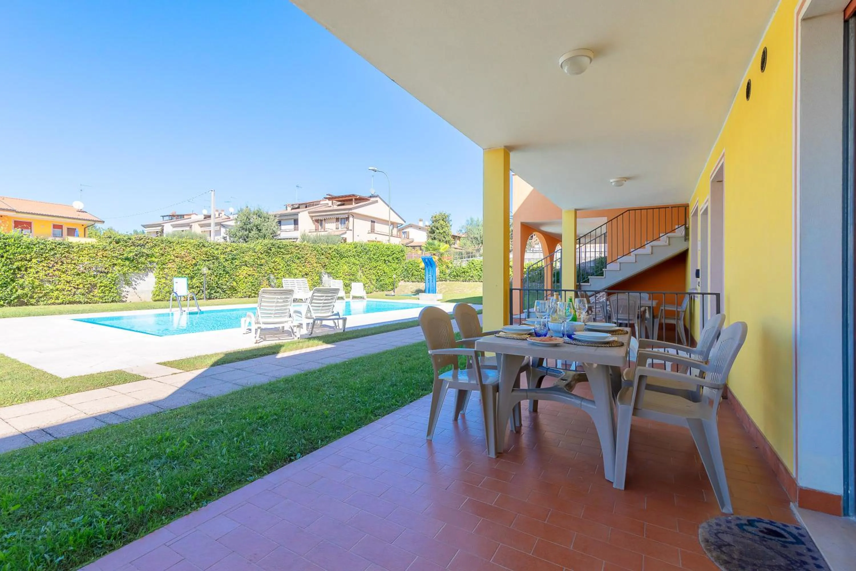 La Mimosa B03 Apartment by Wonderful Italy