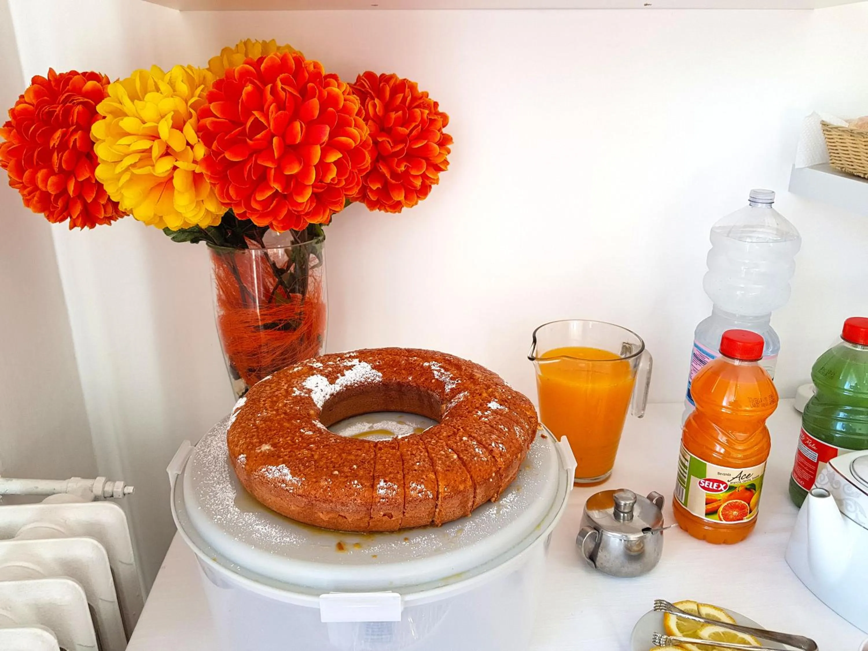 Food and drinks in Villa Susy Relais