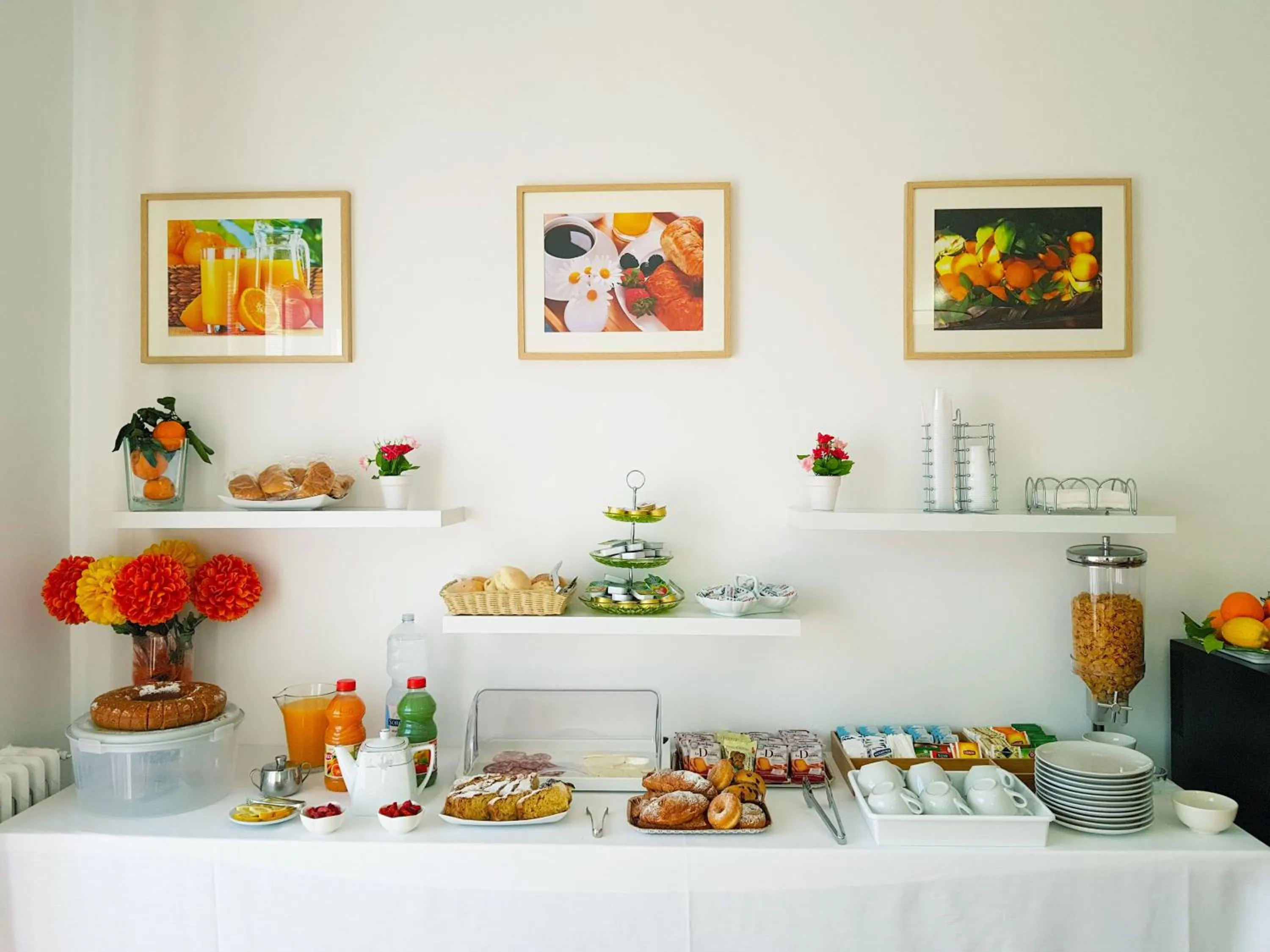 Food and drinks in Villa Susy Relais