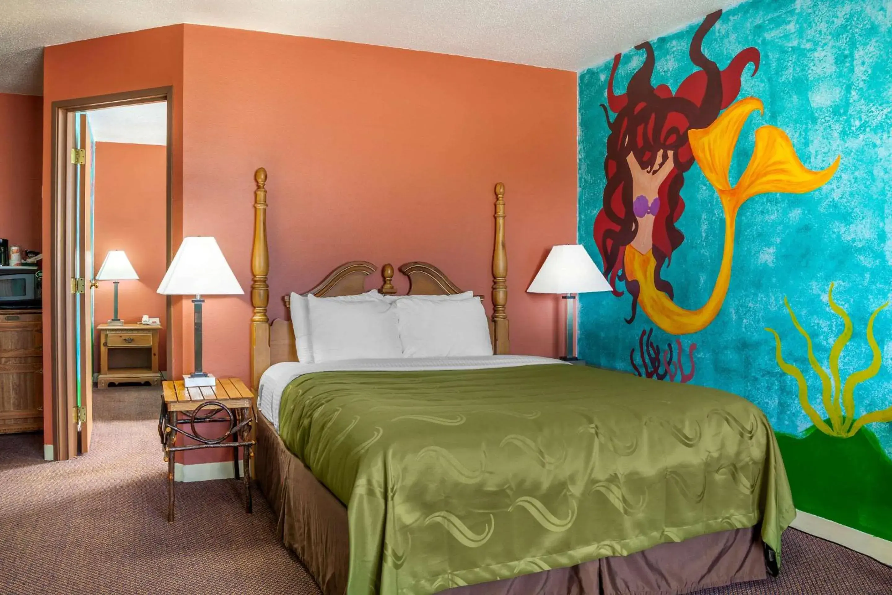 Photo of the whole room, Bed in Quality Inn & Suites Prairie Du Chien Photo of the whole room, Bed in Quality Inn & Suites Prairie Du Chien