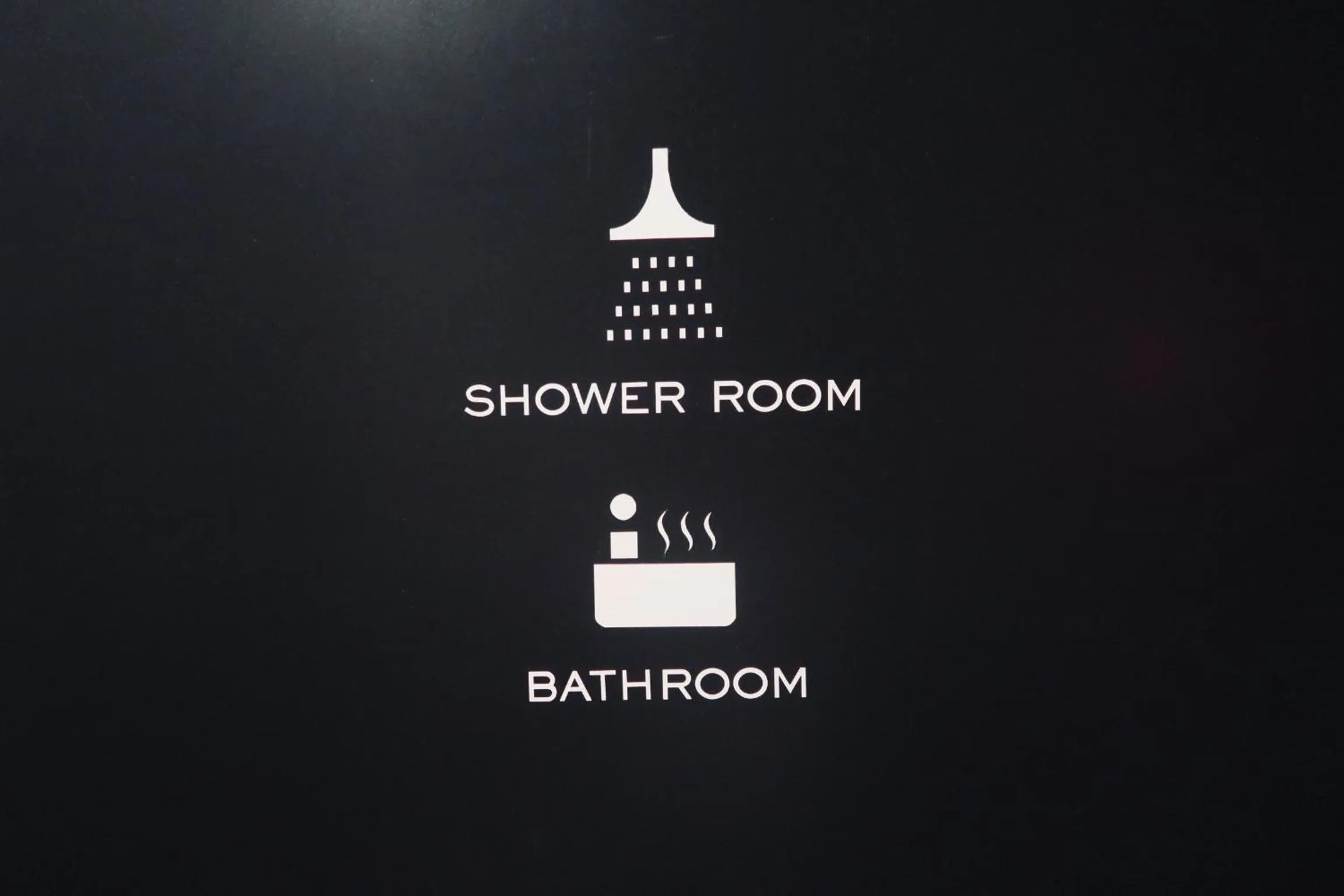 Area and facilities in Kangaroo Hotel