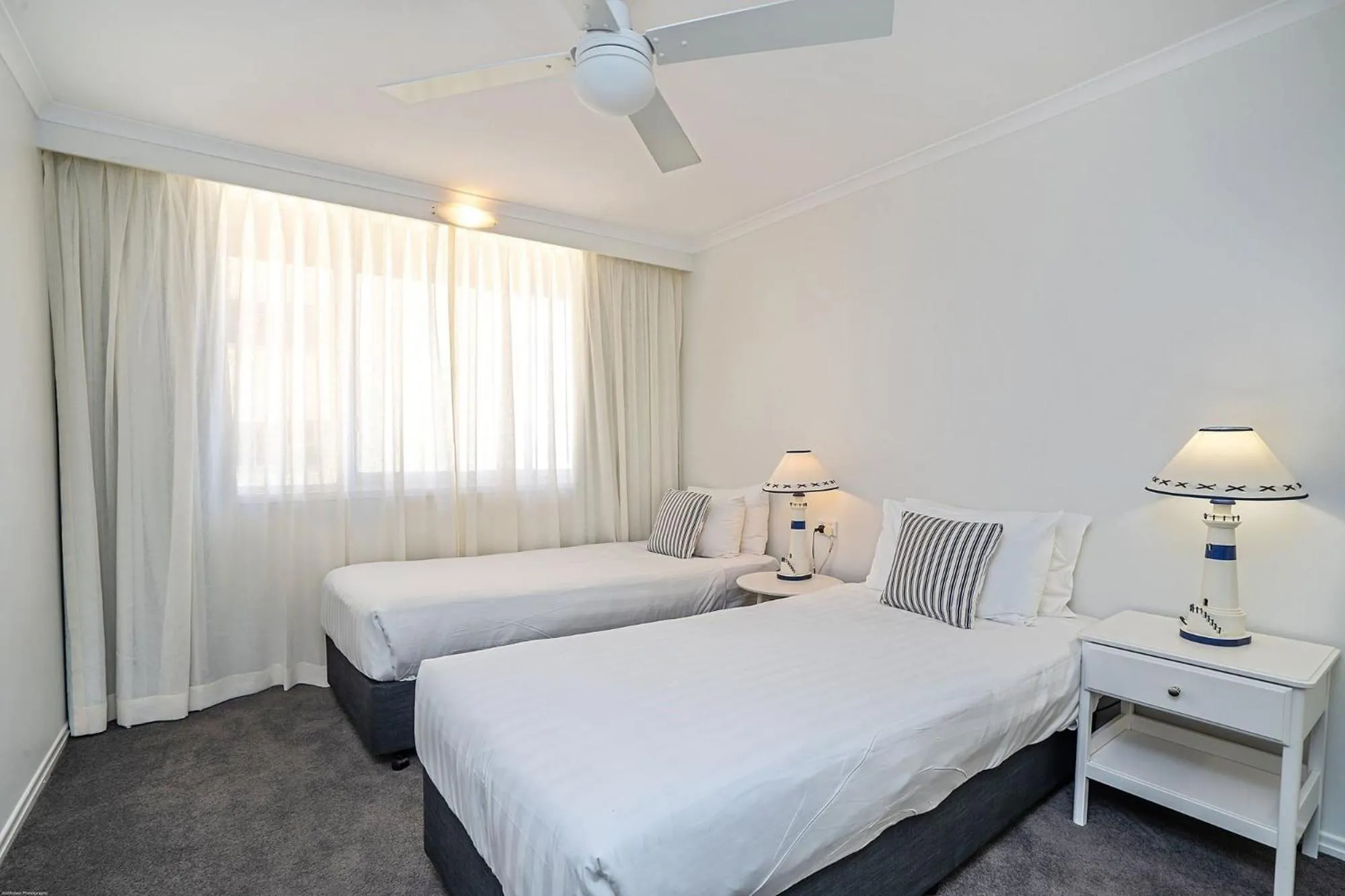 Bed in Dorchester On The Beach