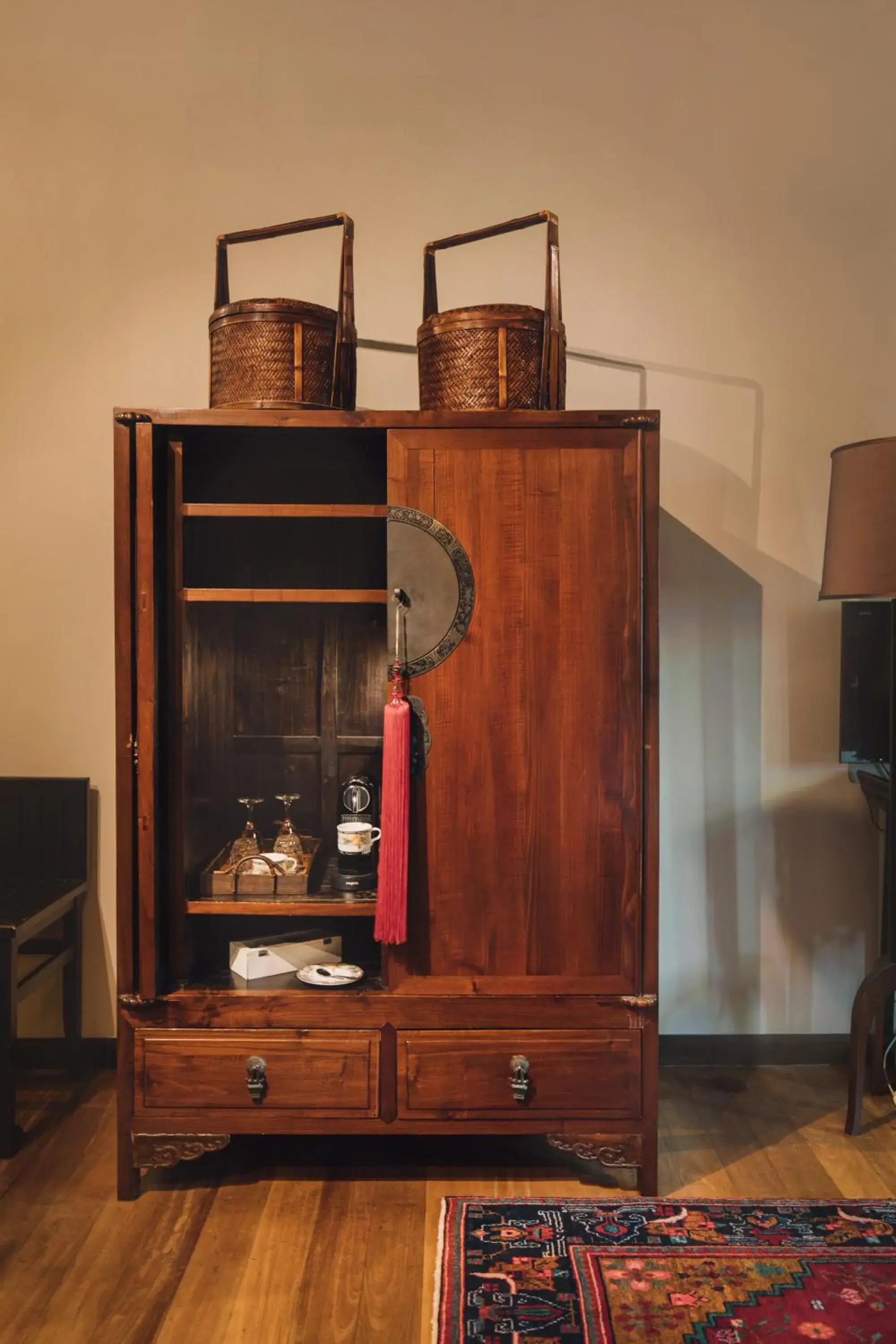 Coffee/tea facilities, Bed in Campbell House Coffee/tea facilities, Bed in Campbell House